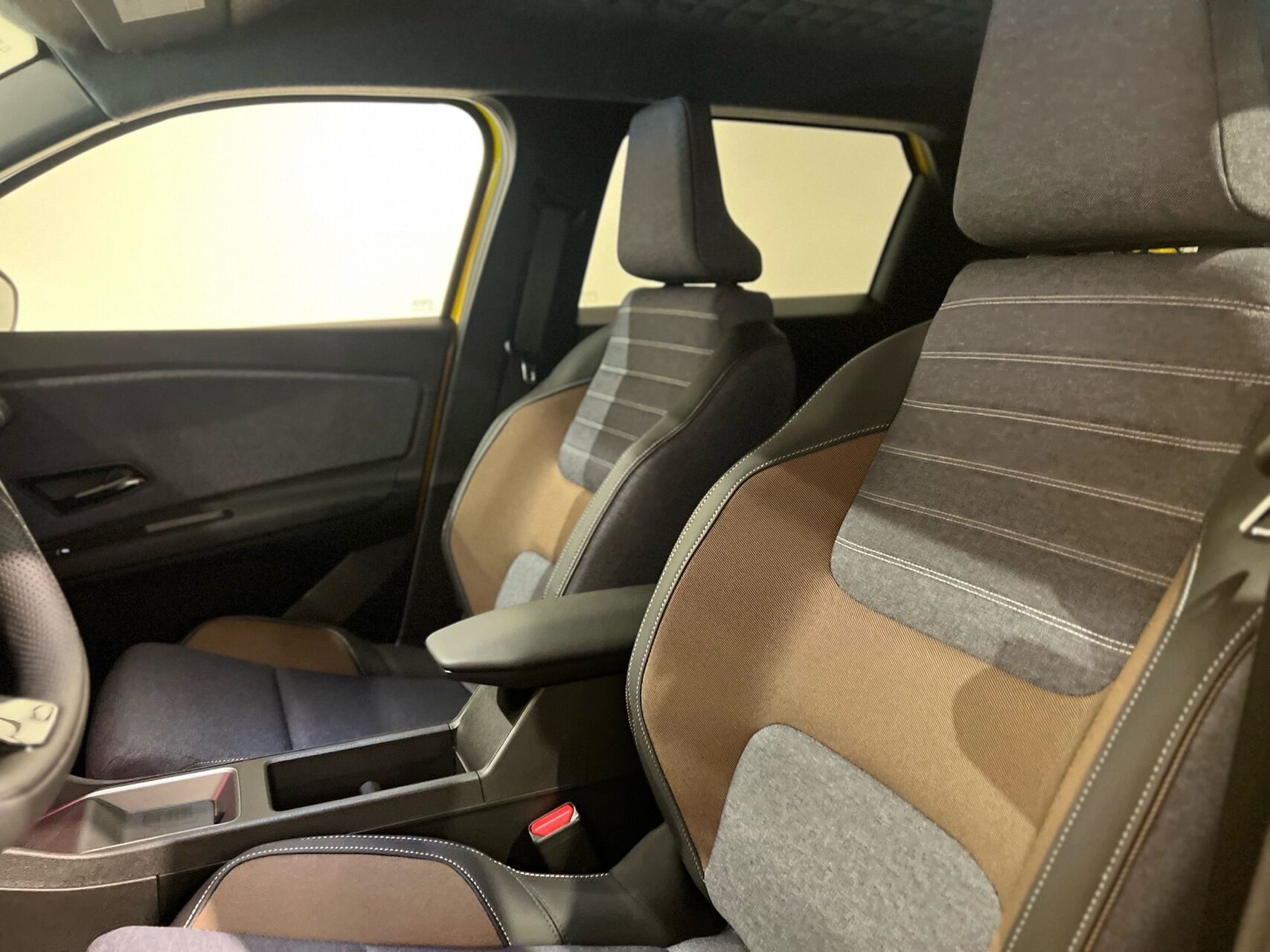 Billede af Renault R5 EL Techno 150HK 5d Aut.