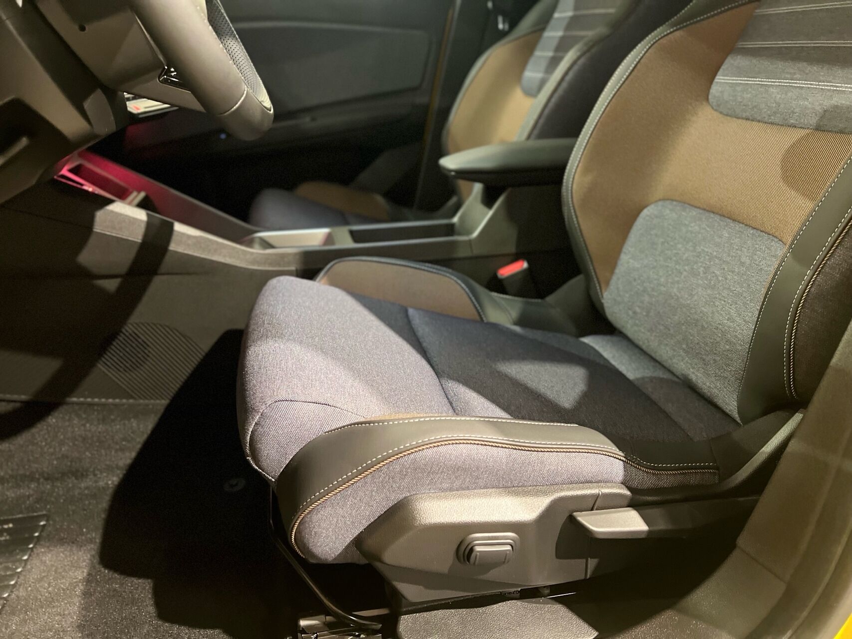 Billede af Renault R5 EL Techno 150HK 5d Aut.