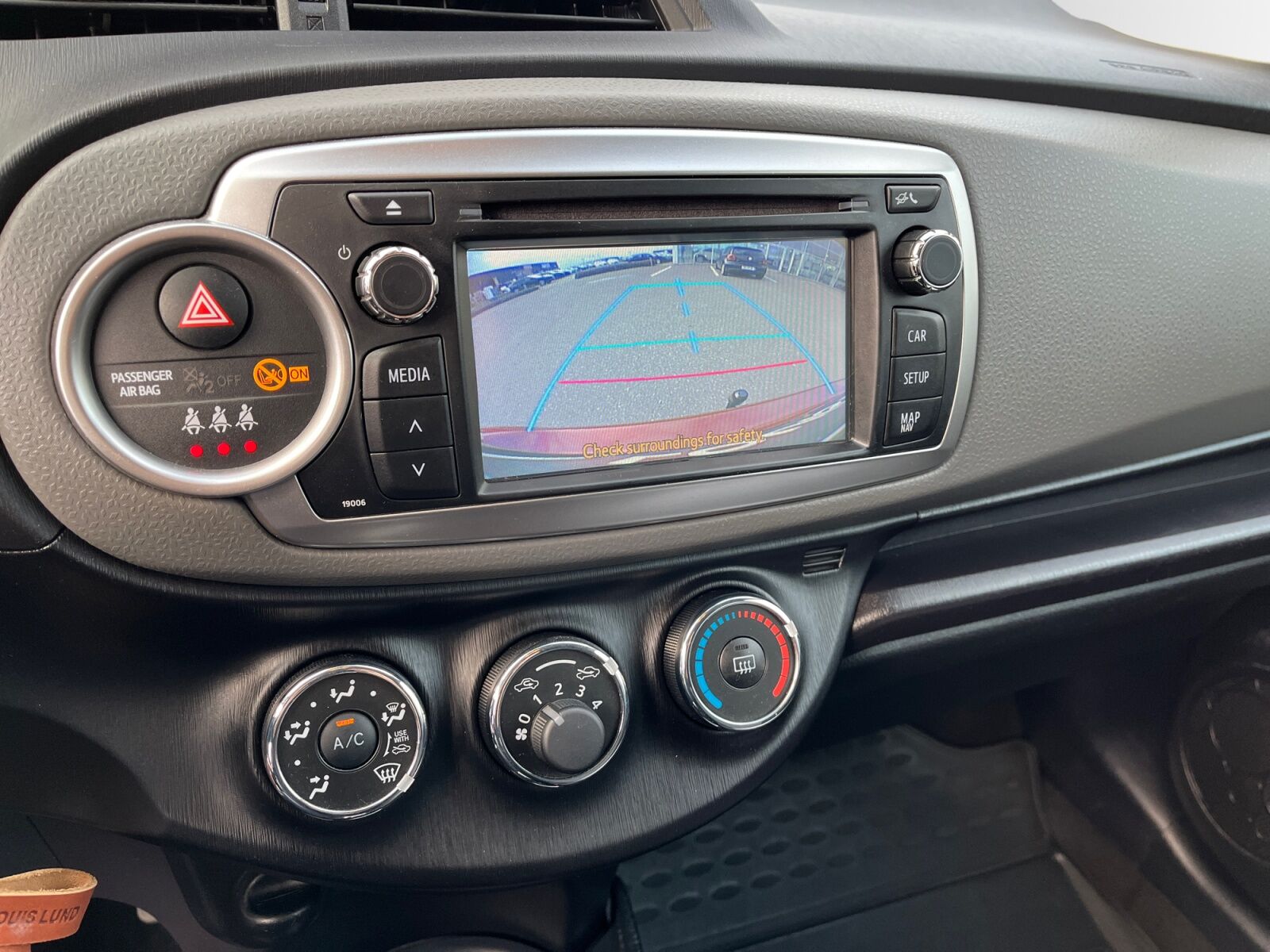 Billede af Toyota Yaris 1,3 VVT-I T2 Touch 100HK 5d 6g