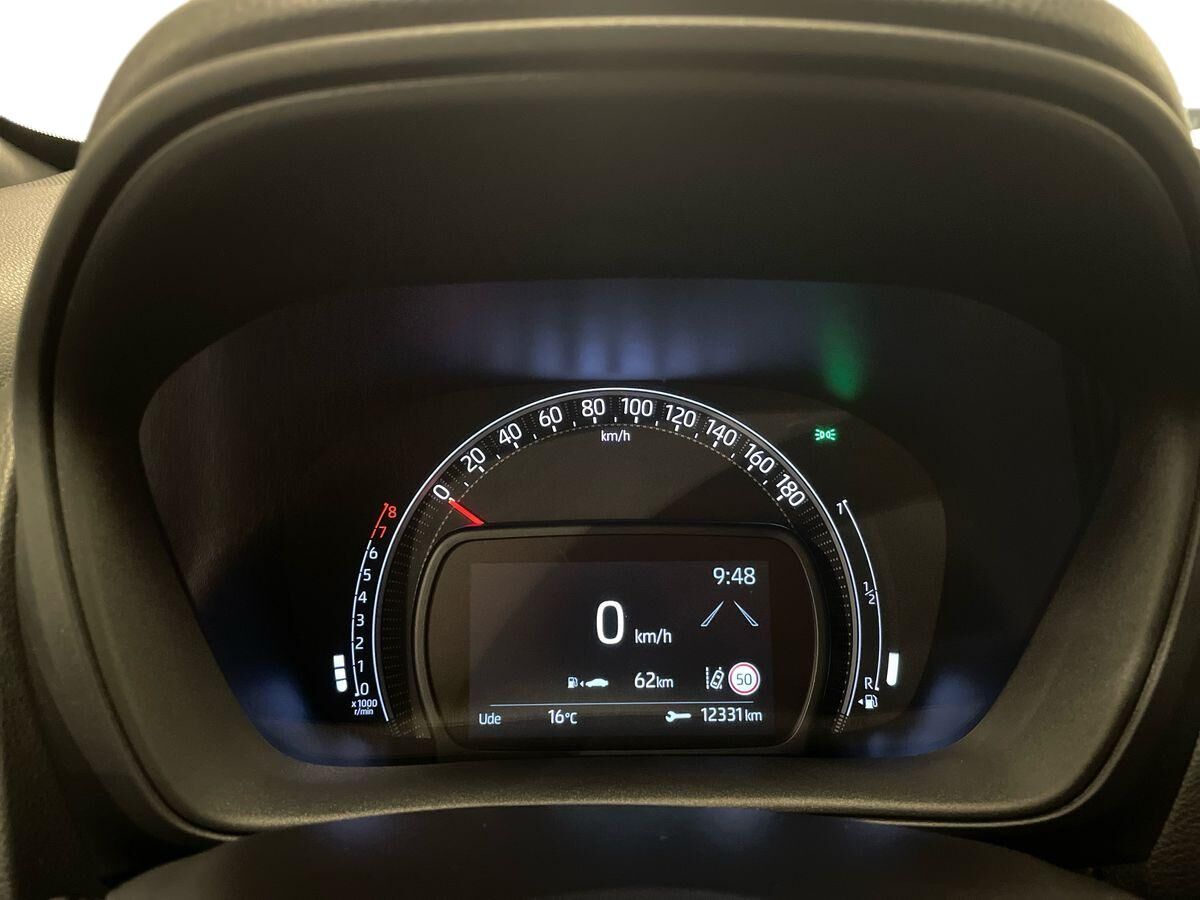 Billede af Toyota Aygo X 1,0 VVT-I Active 72HK 5d