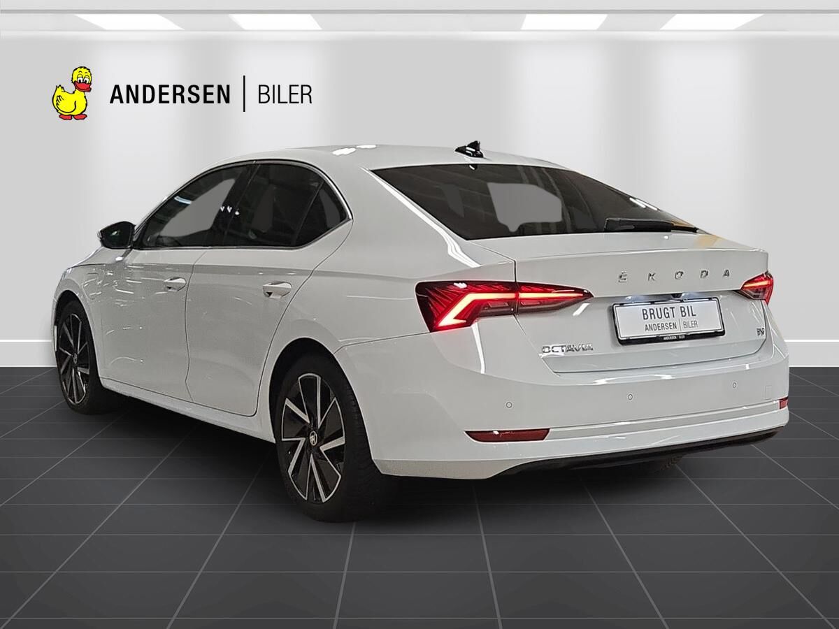 Billede af Skoda Octavia 1,4 TSI  Plugin-hybrid iV Plus DSG 204HK 5d 6g Aut.