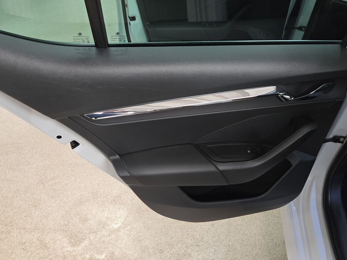 Billede af Skoda Octavia 1,4 TSI  Plugin-hybrid iV Plus DSG 204HK 5d 6g Aut.