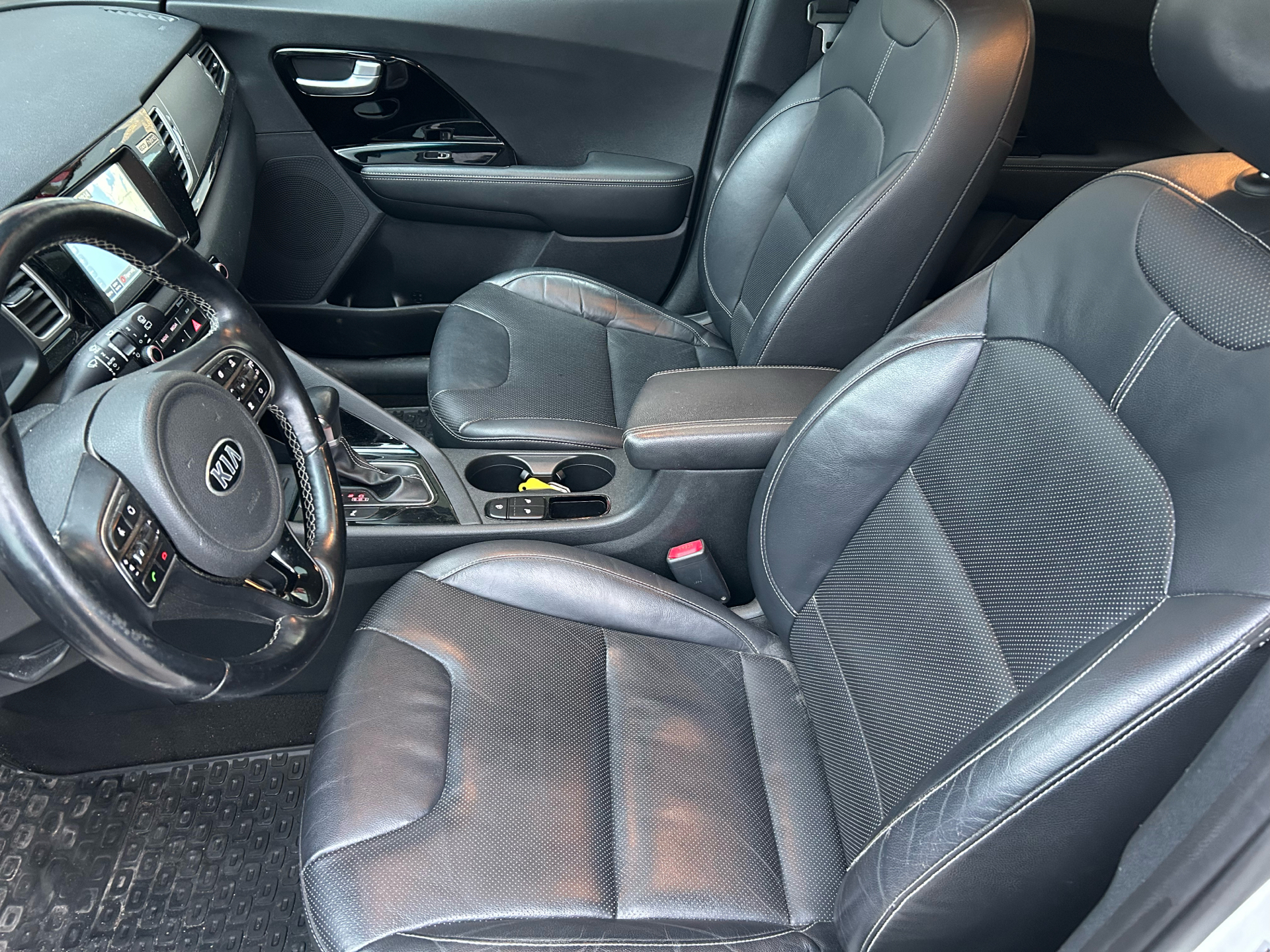 Billede af Kia Niro 1,6 GDI HEV  Hybrid Advance DCT 141HK 5d 6g Aut.