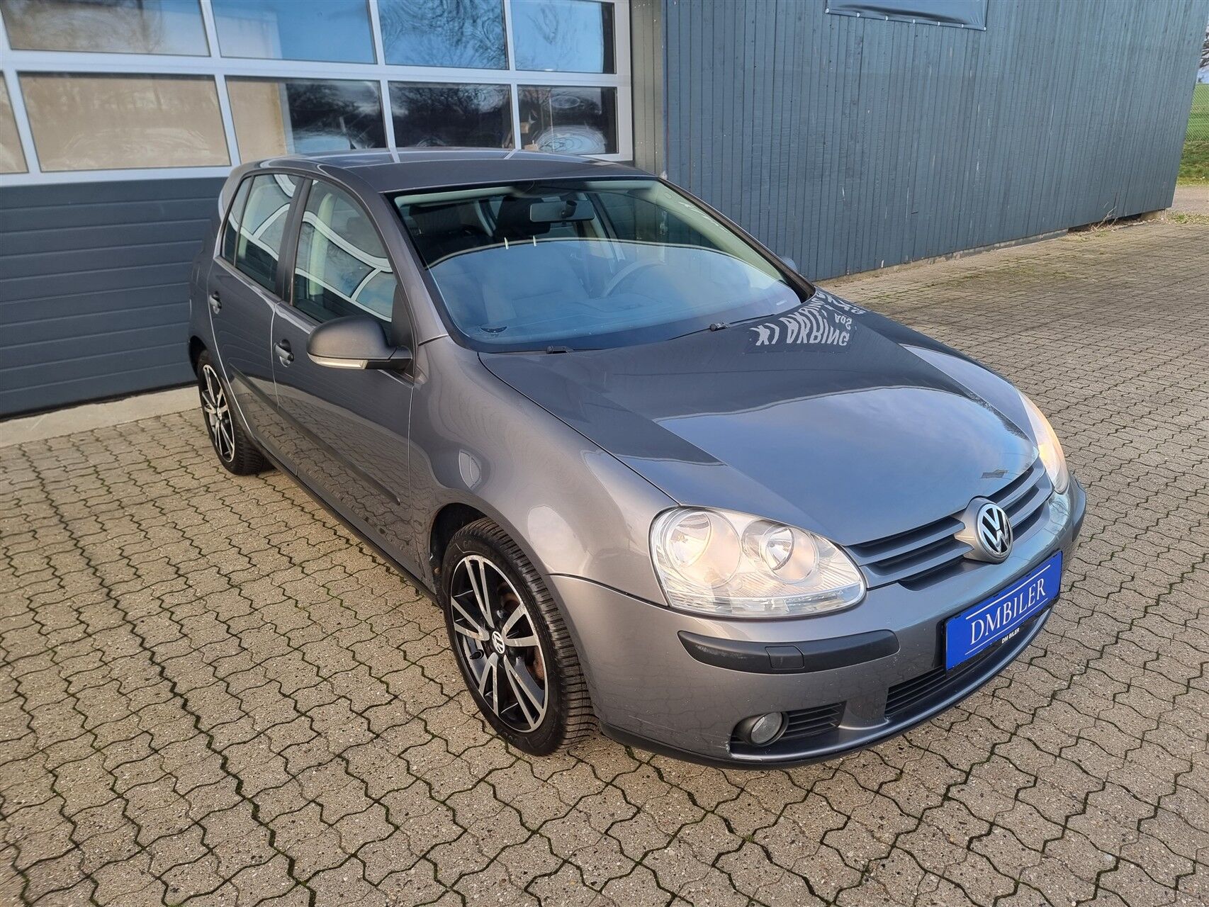 Billede af VW Golf 1,6 Trendline 102HK 5d Aut.