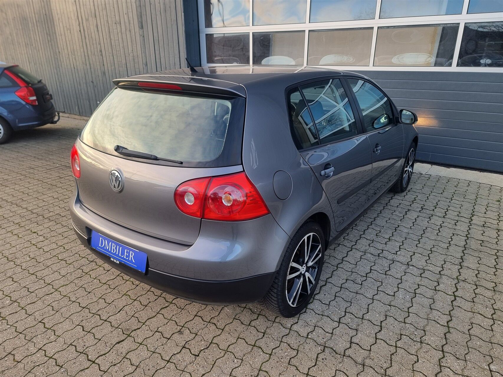Billede af VW Golf 1,6 Trendline 102HK 5d Aut.
