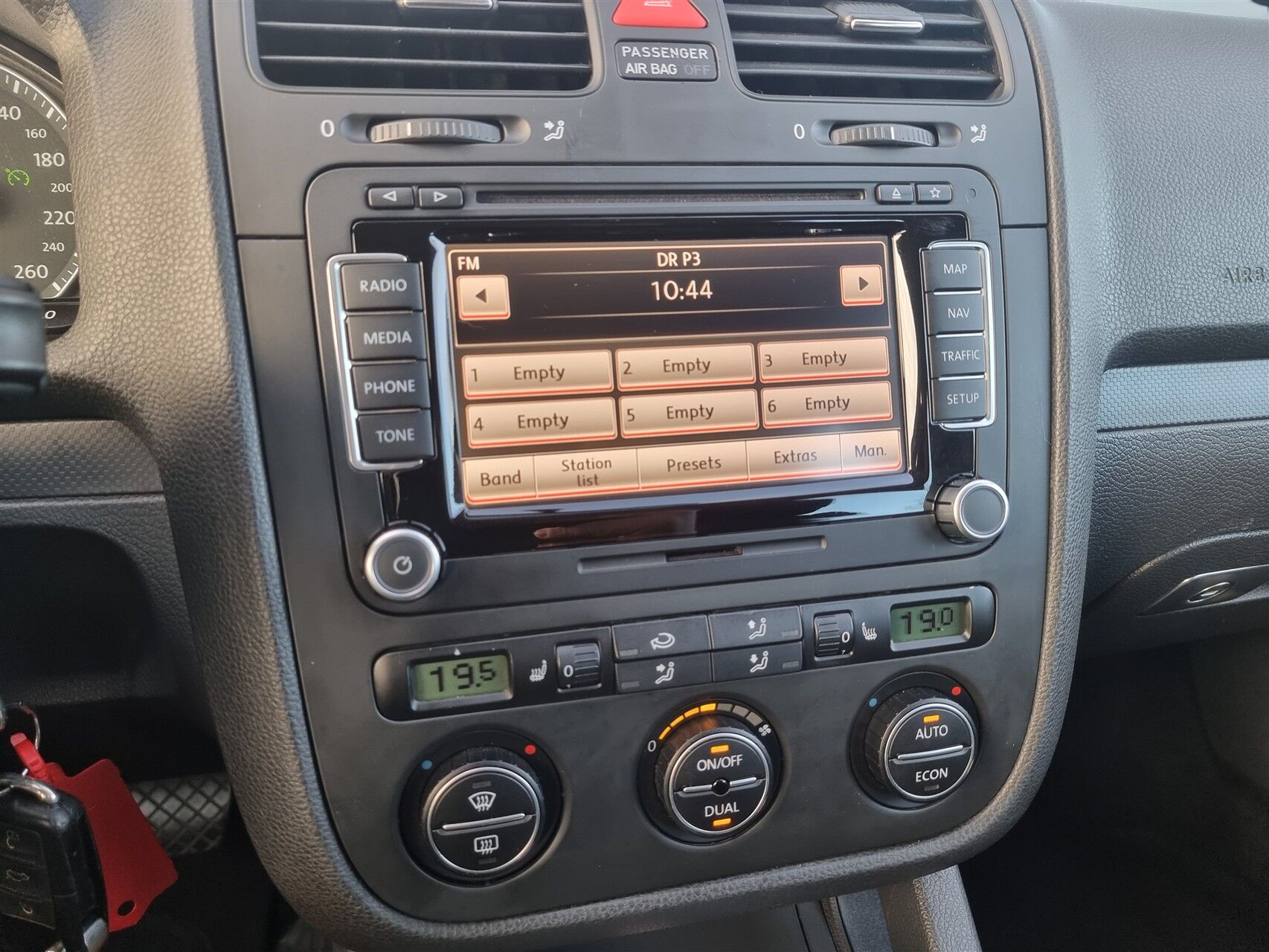 Billede af VW Golf 1,6 Trendline 102HK 5d Aut.