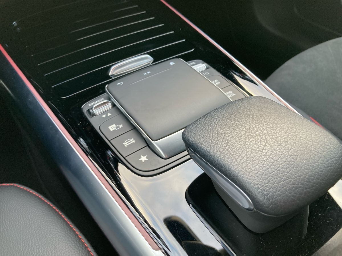 Billede af Mercedes-Benz EQA 250+ EL AMG Line 190HK 5d Aut.