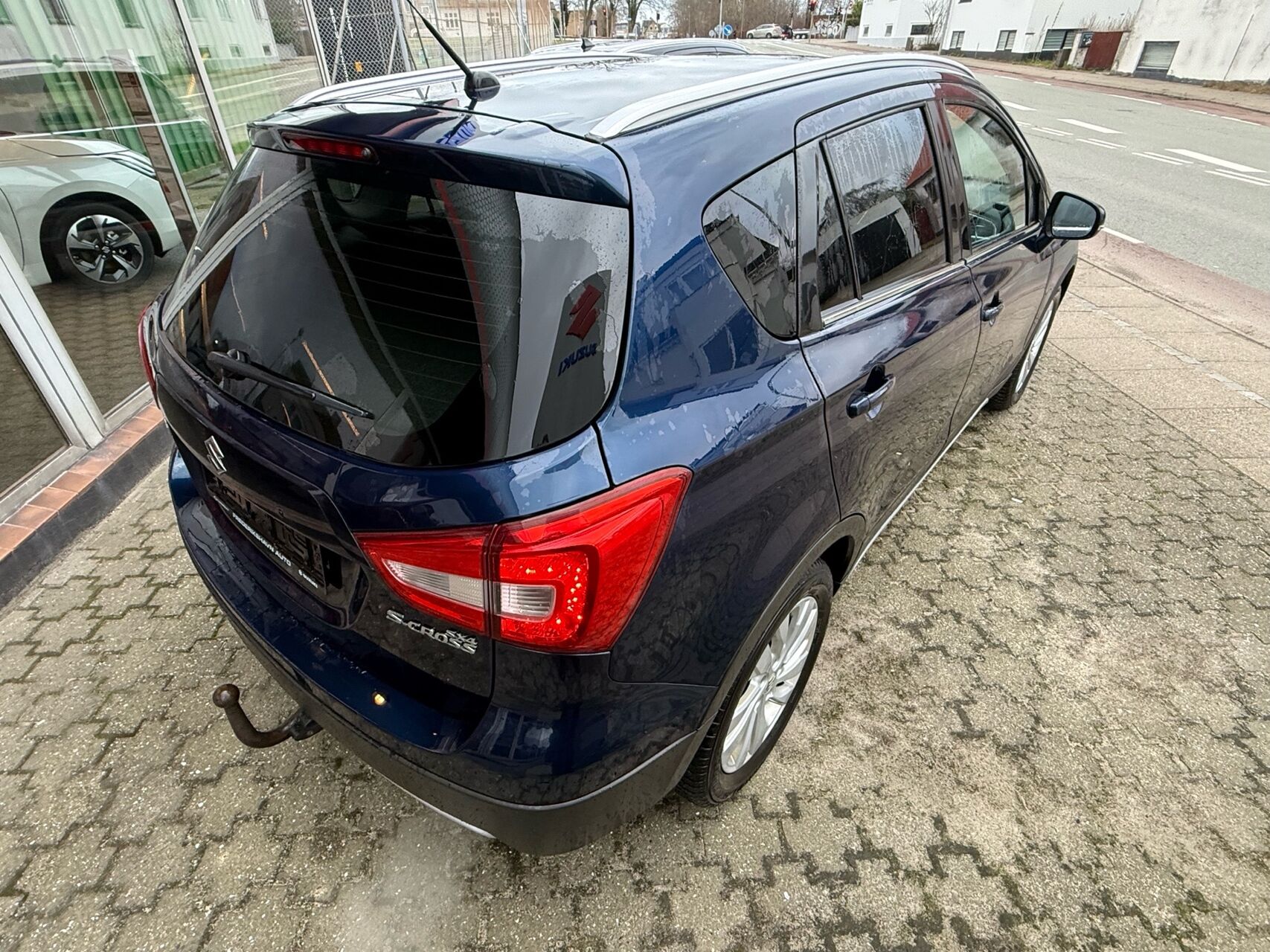 Billede af Suzuki S-Cross 1,0 Boosterjet Active 112HK 5d 6g Aut.