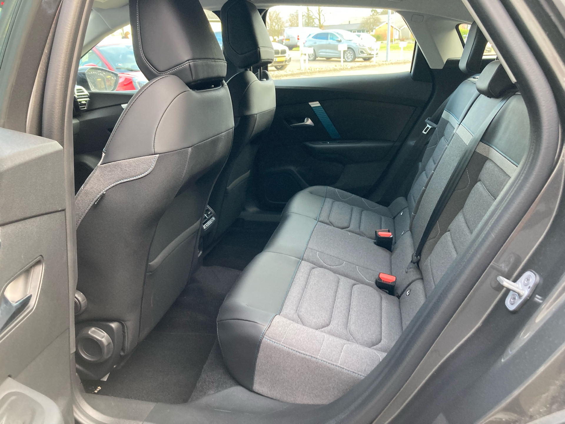 Billede af Citroën e-C4 EL Shine 136HK 5d Aut.