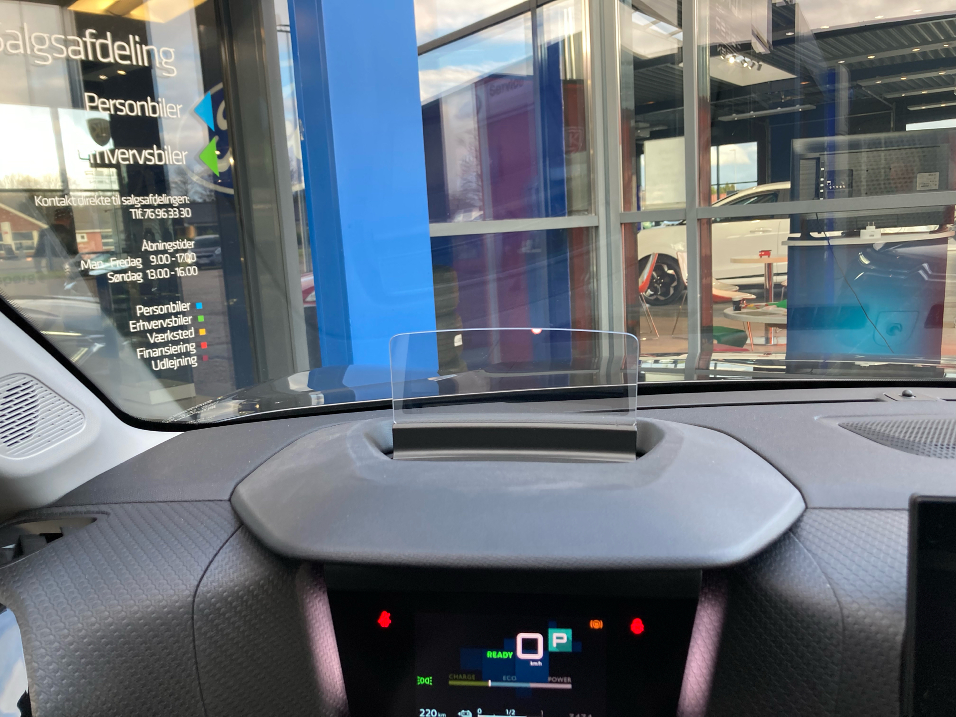 Billede af Citroën e-C4 EL Shine 136HK 5d Aut.