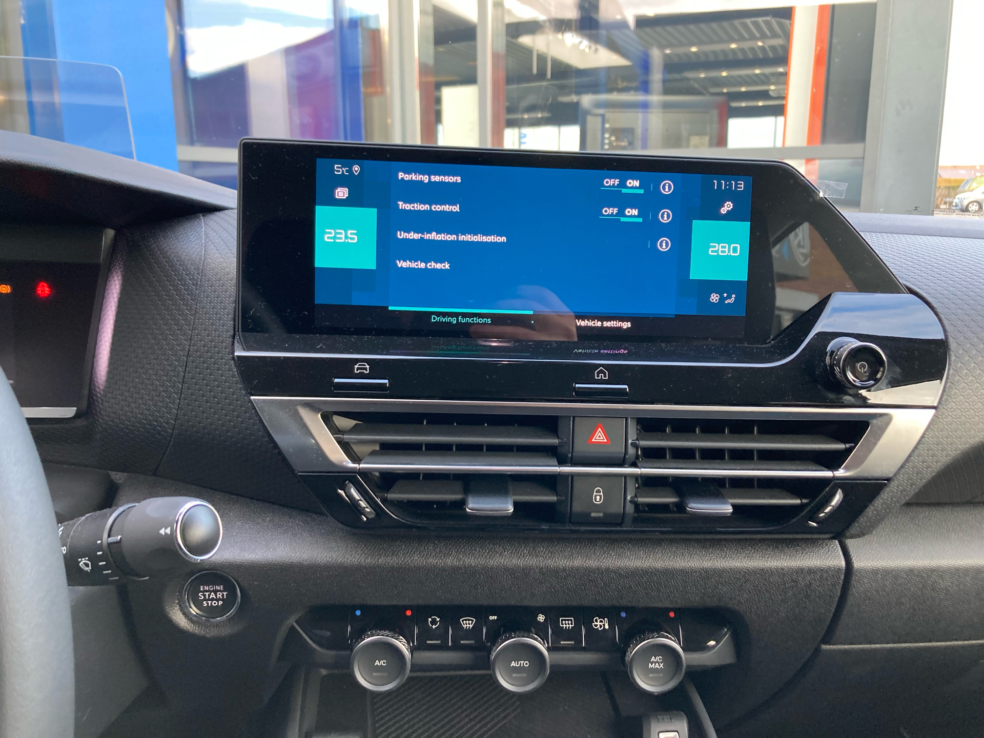 Billede af Citroën e-C4 EL Shine 136HK 5d Aut.