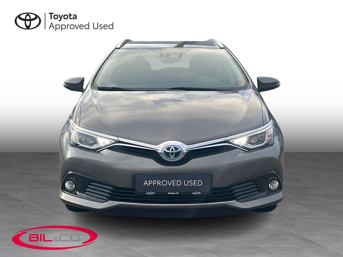 Billede af Toyota Auris Touring Sports 1,8 Hybrid H2 Style 136HK Stc Aut.