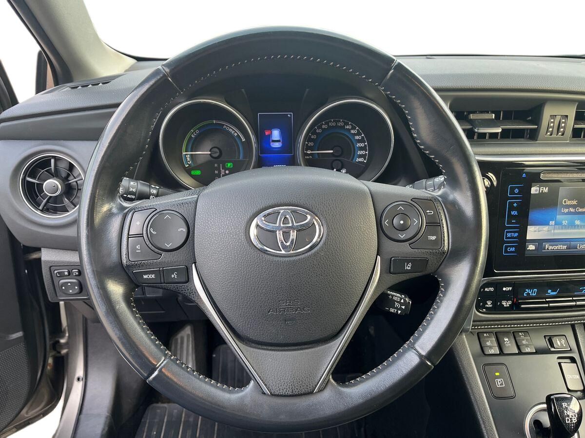 Billede af Toyota Auris Touring Sports 1,8 Hybrid H2 Style 136HK Stc Aut.