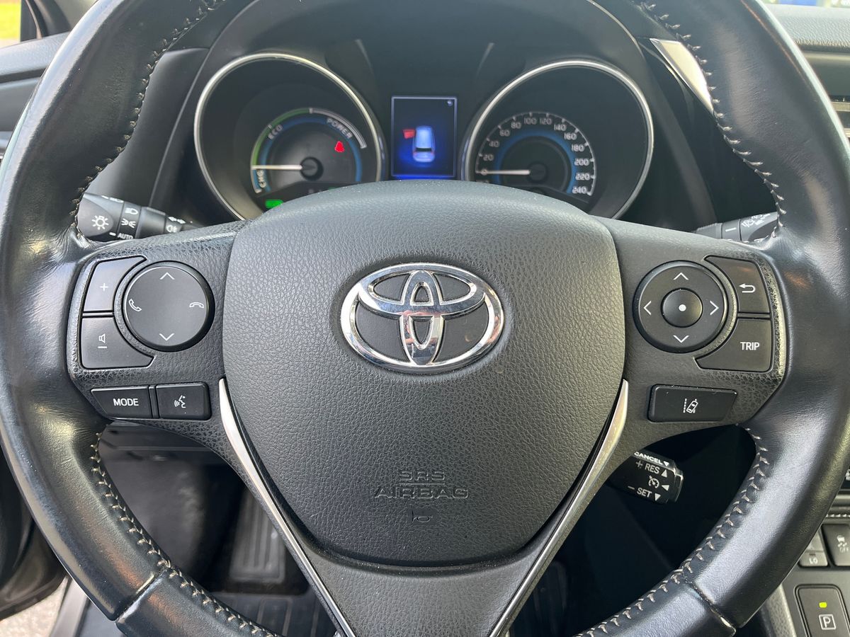 Billede af Toyota Auris Touring Sports 1,8 Hybrid H2 Style 136HK Stc Aut.