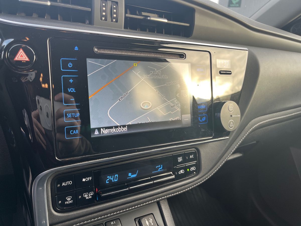 Billede af Toyota Auris Touring Sports 1,8 Hybrid H2 Style 136HK Stc Aut.