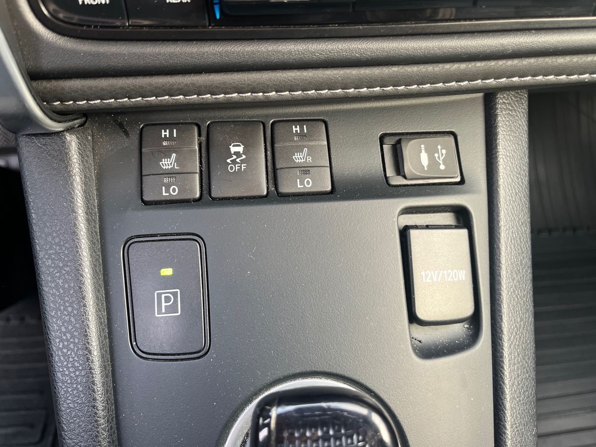 Billede af Toyota Auris Touring Sports 1,8 Hybrid H2 Style 136HK Stc Aut.