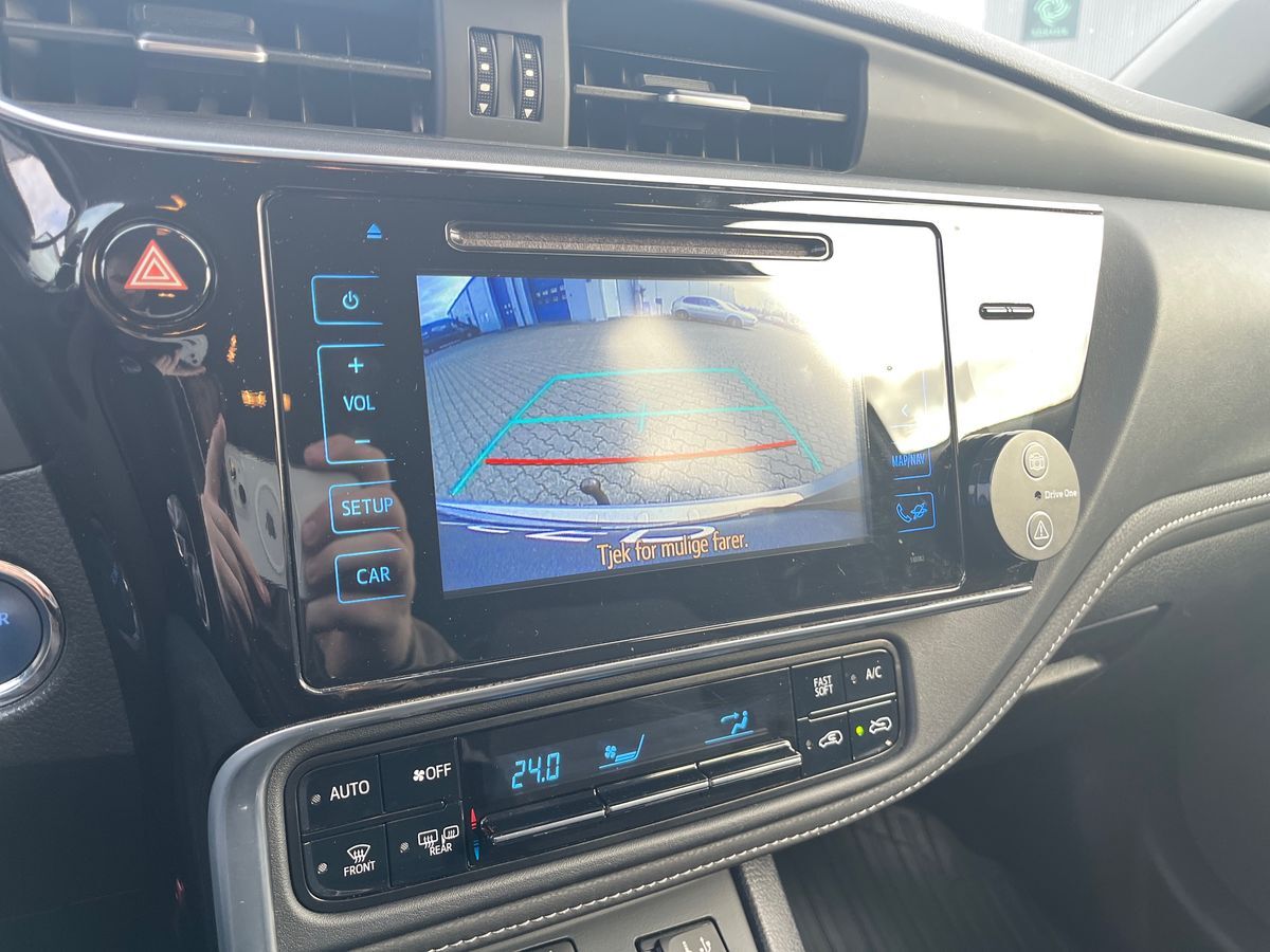 Billede af Toyota Auris Touring Sports 1,8 Hybrid H2 Style 136HK Stc Aut.