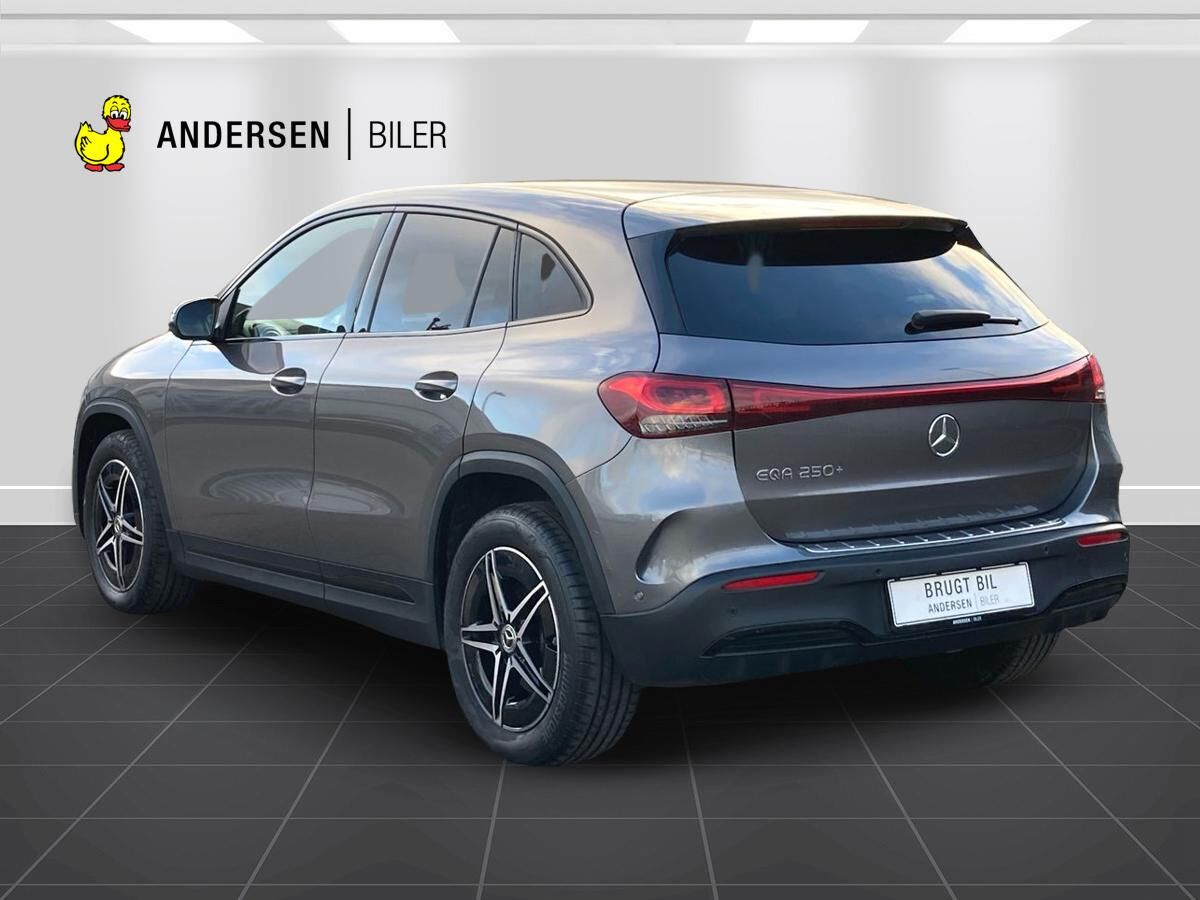 Billede af Mercedes-Benz EQA 250+ EL AMG Line 190HK 5d Aut.