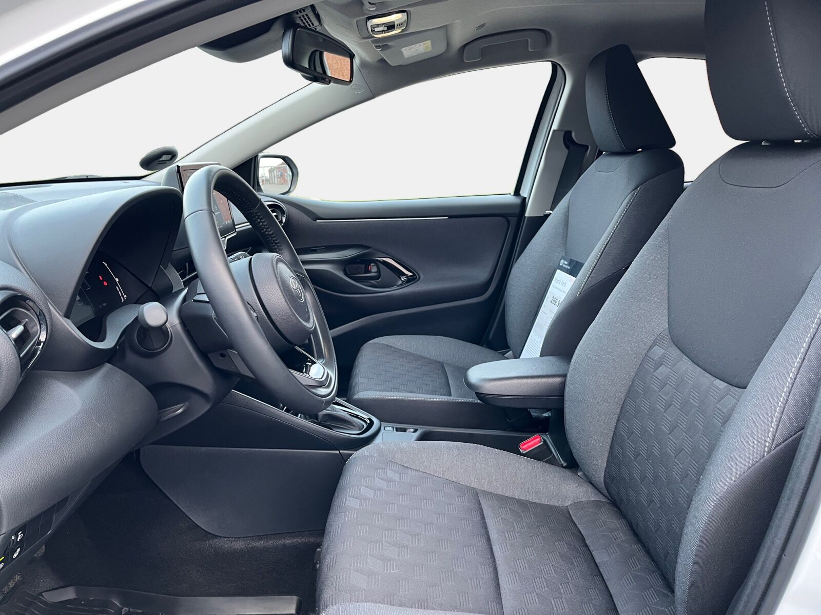 Billede af Toyota Yaris 1,5 Hybrid Style Technology 116HK 5d Trinl. Gear