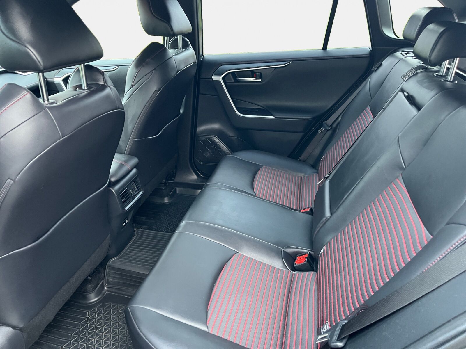 Billede af Toyota RAV4 Plug-in 2,5 Plugin-hybrid H3 Style AWD 306HK 5d 6g Aut.