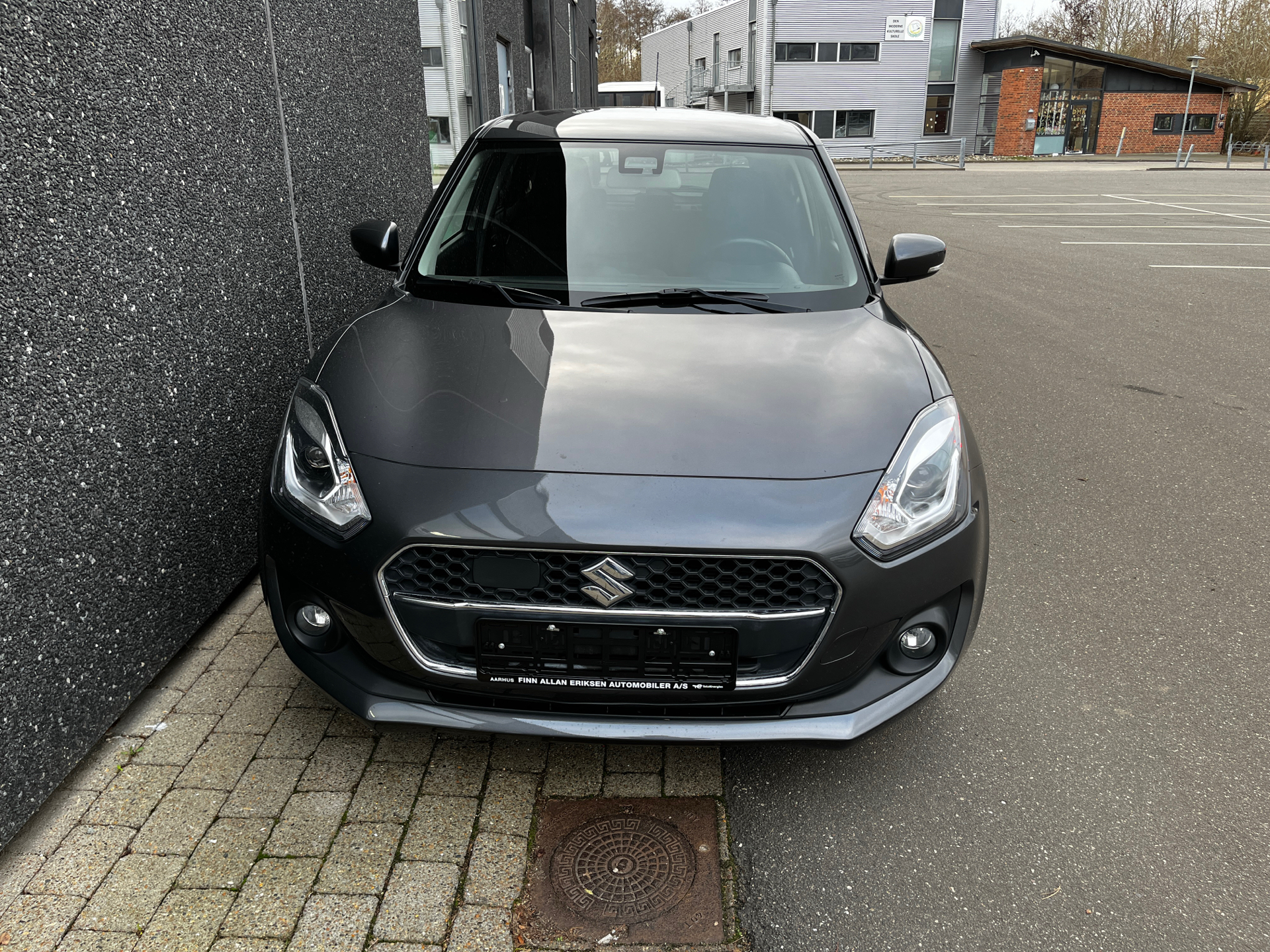 Billede af Suzuki Swift 1,2 Dualjet Exclusive CVT 90HK 5d Aut.