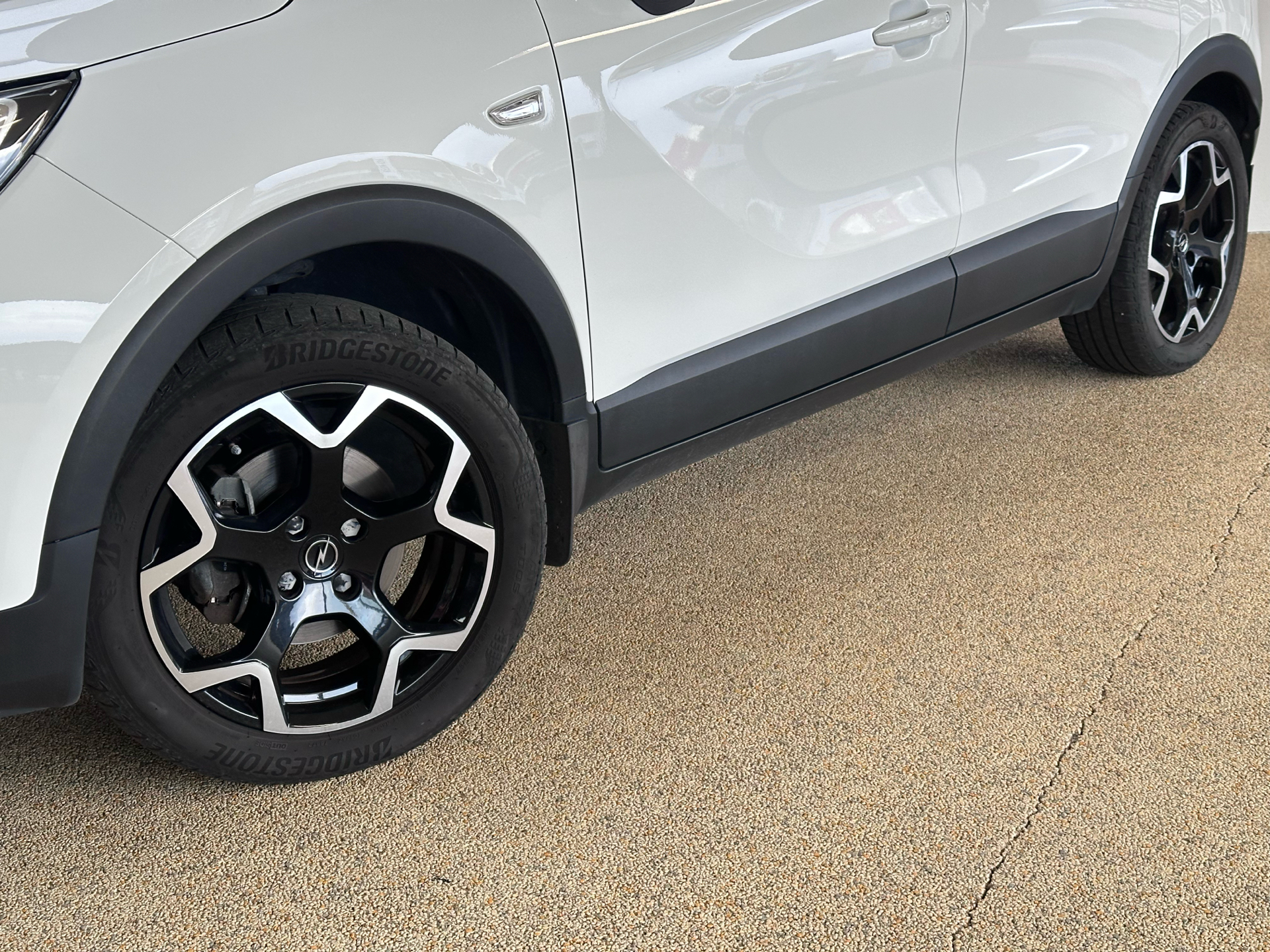 Billede af Opel Crossland 1,2 T Ultimate 130HK 5d 6g Aut.