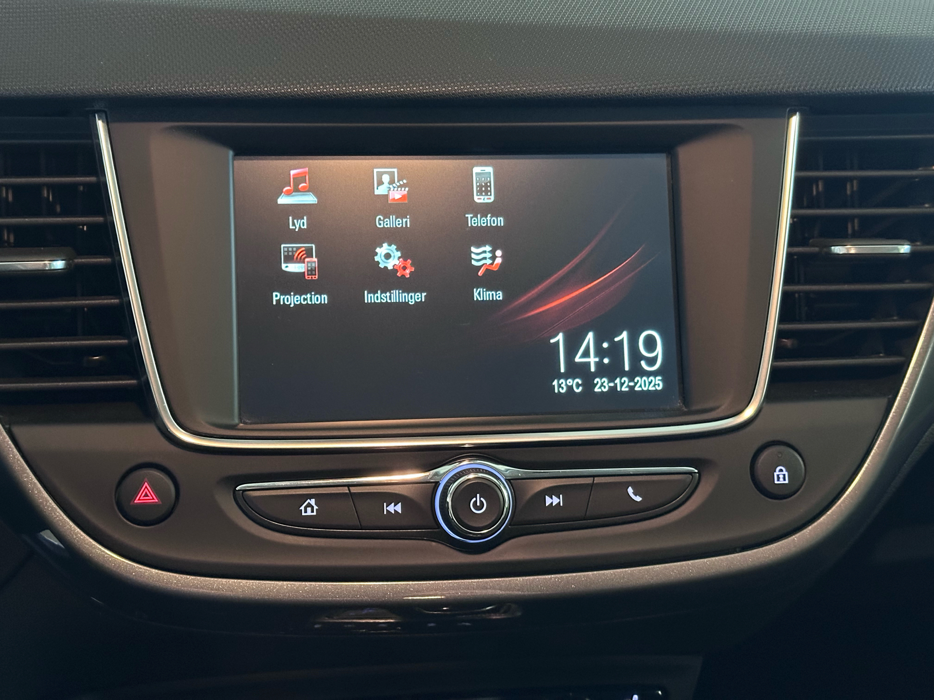 Billede af Opel Crossland 1,2 T Ultimate 130HK 5d 6g Aut.