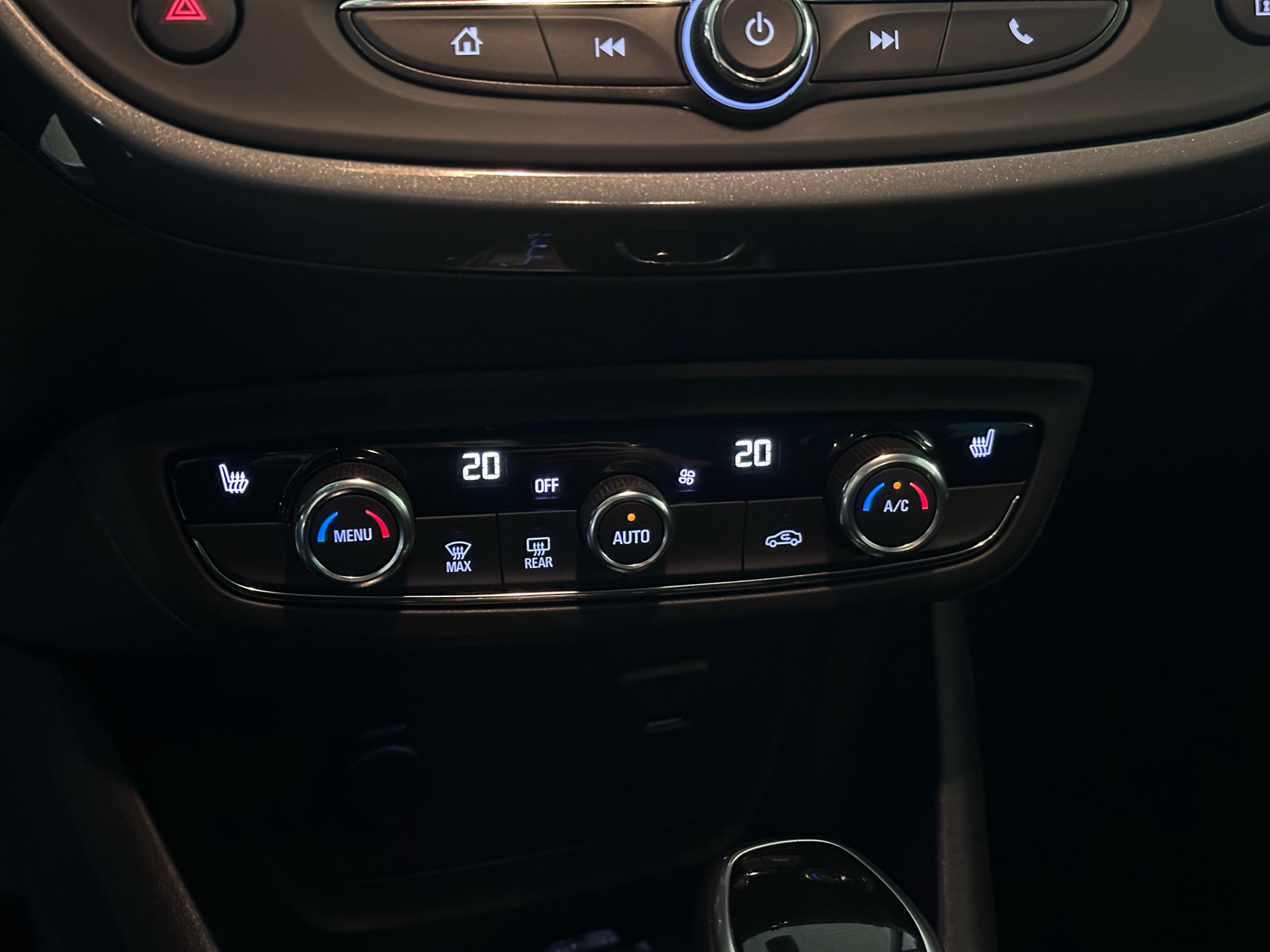 Billede af Opel Crossland 1,2 T Ultimate 130HK 5d 6g Aut.