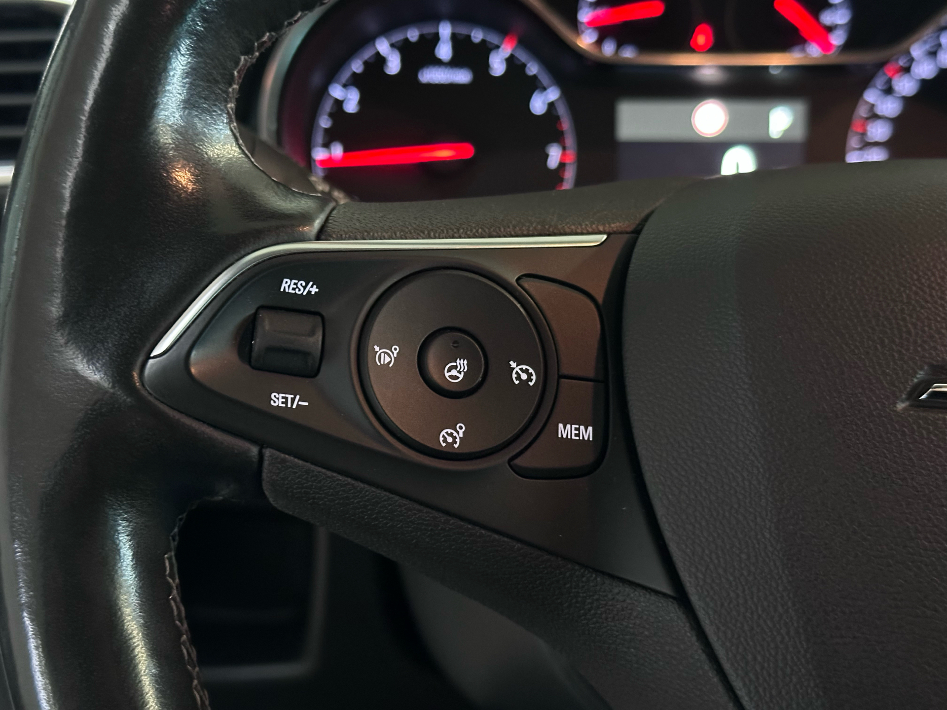 Billede af Opel Crossland 1,2 T Ultimate 130HK 5d 6g Aut.