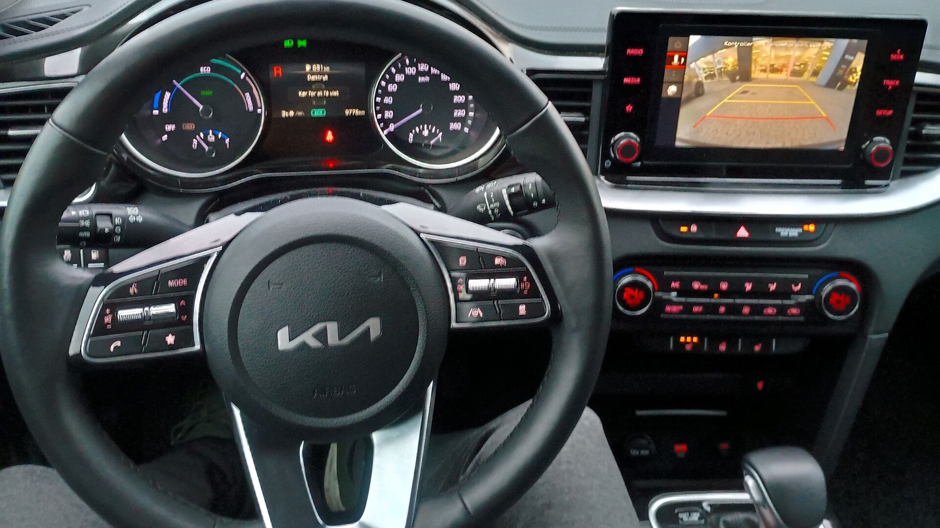 Billede af Kia Ceed SW 1,6 GDI PHEV  Plugin-hybrid Upgrade DCT 141HK Stc 6g Aut.