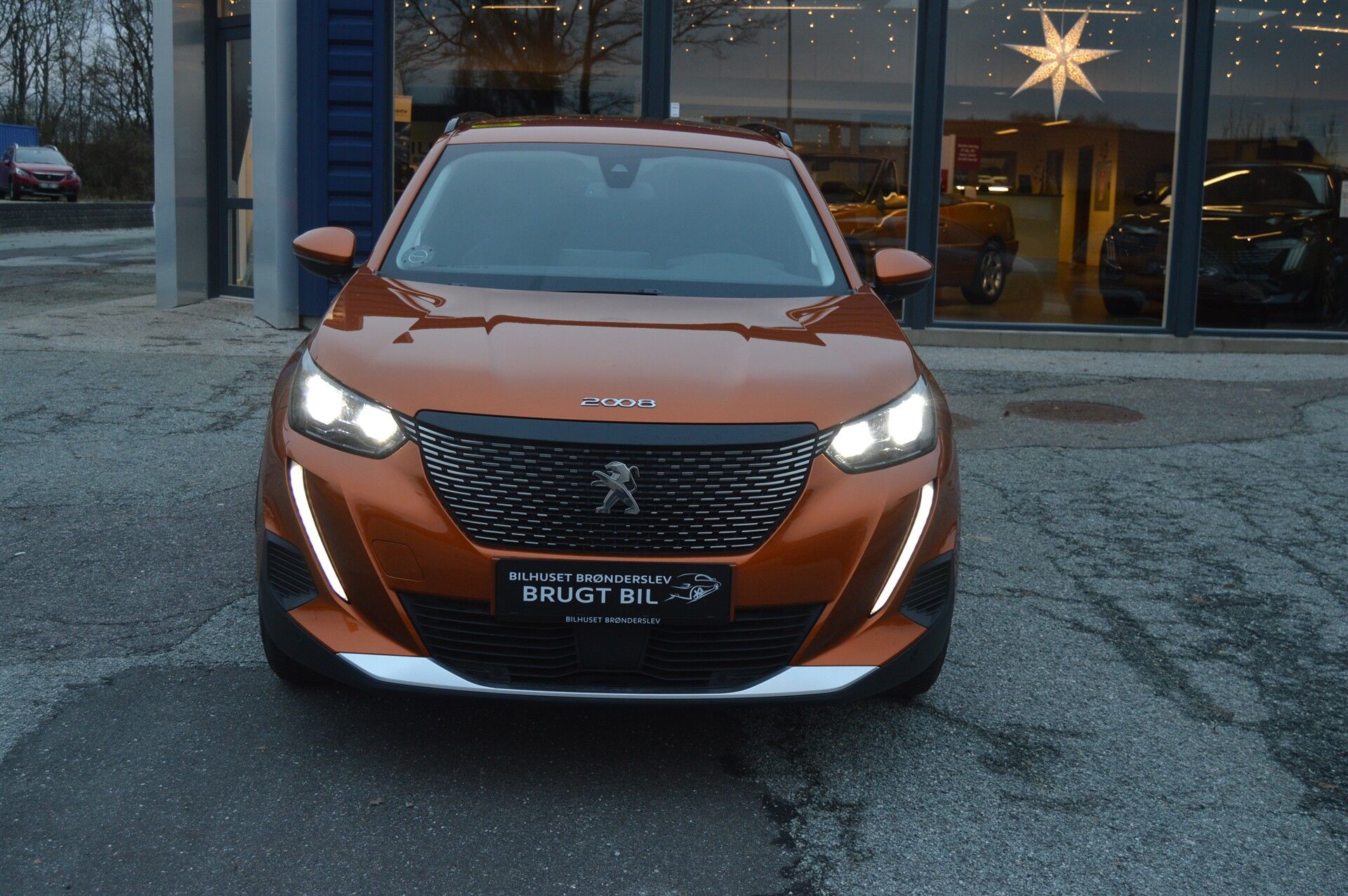 Billede af Peugeot 2008 1,5 BlueHDi Evolution EAT8 130HK 5d 8g Aut.