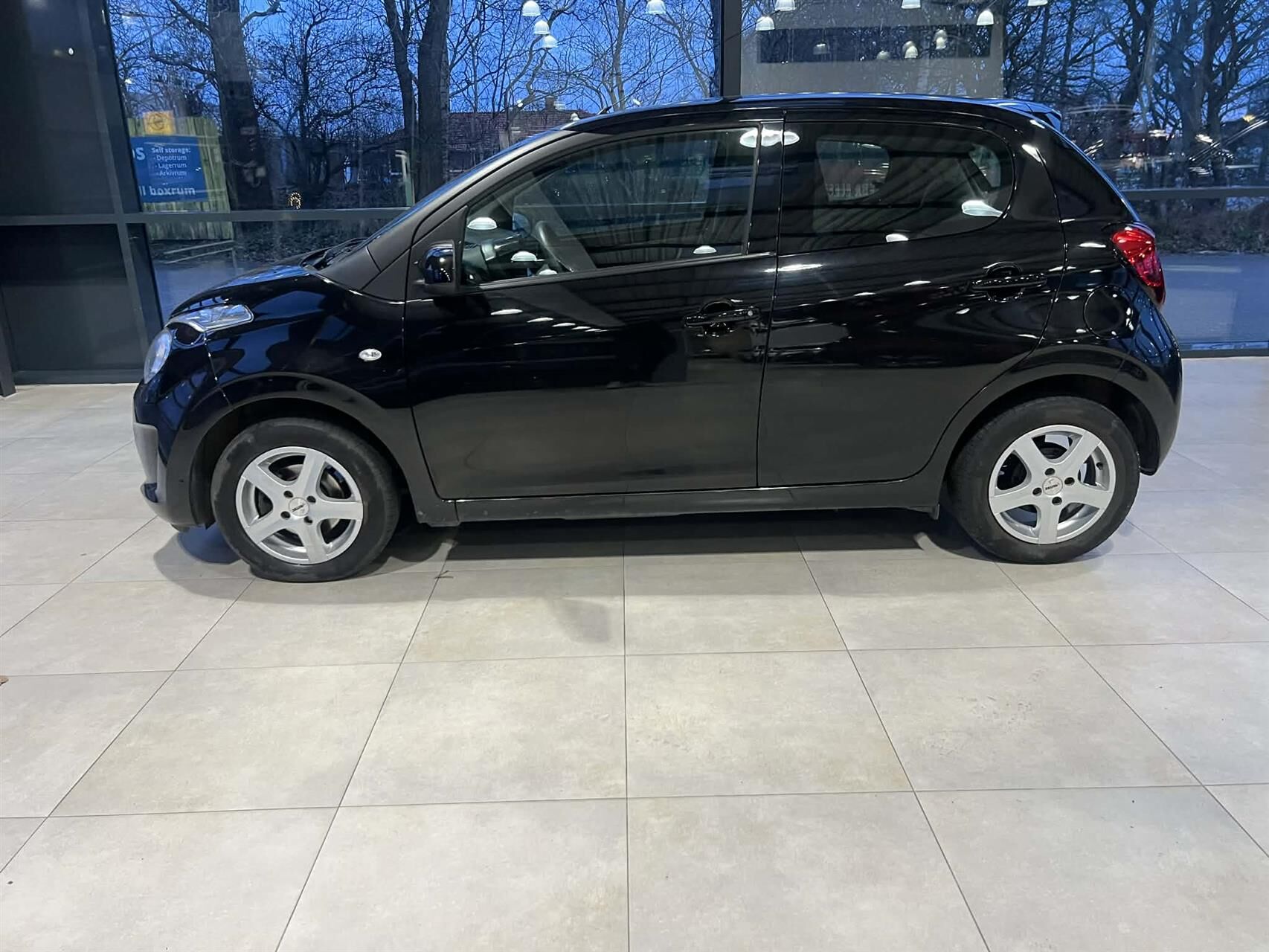 Billede af Citroën C1 1,0 VTi Sportline 72HK 5d