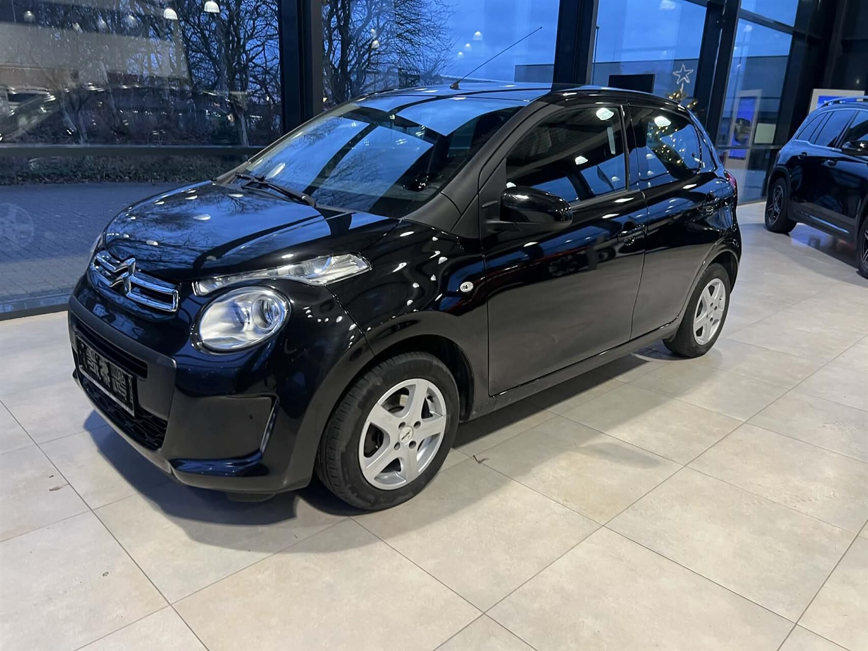 Billede af Citroën C1 1,0 VTi Sportline 72HK 5d