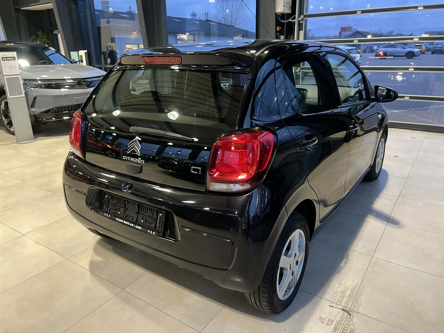 Billede af Citroën C1 1,0 VTi Sportline 72HK 5d