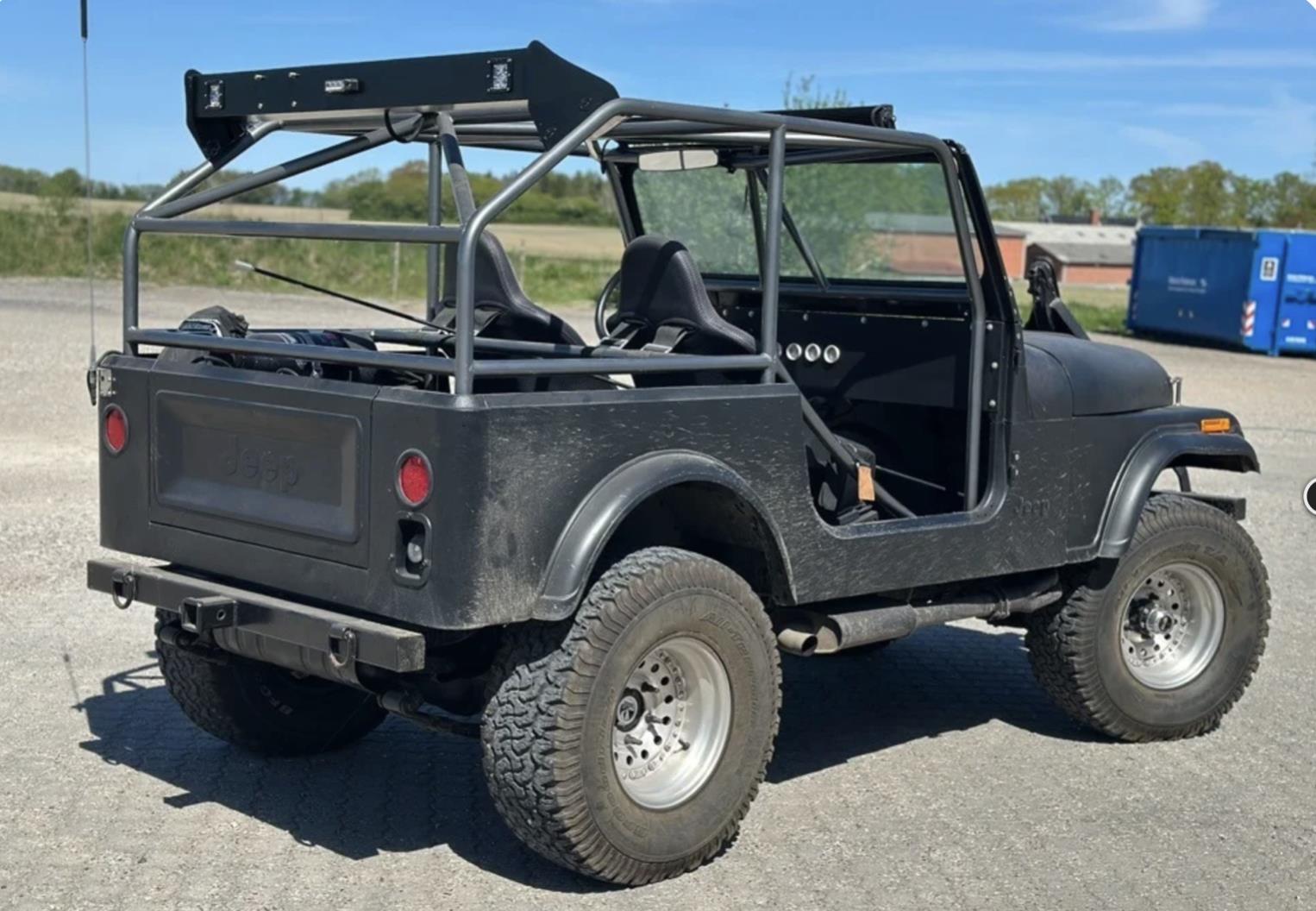 Billede af Jeep CJ7 5,9 V8 135HK 3d