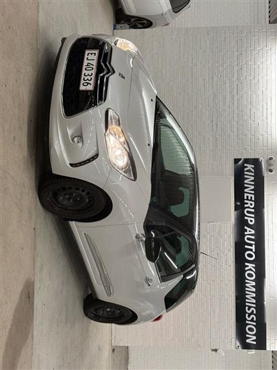 DS DS3 1,6 Blue HDi Style start/stop 100HK 3d