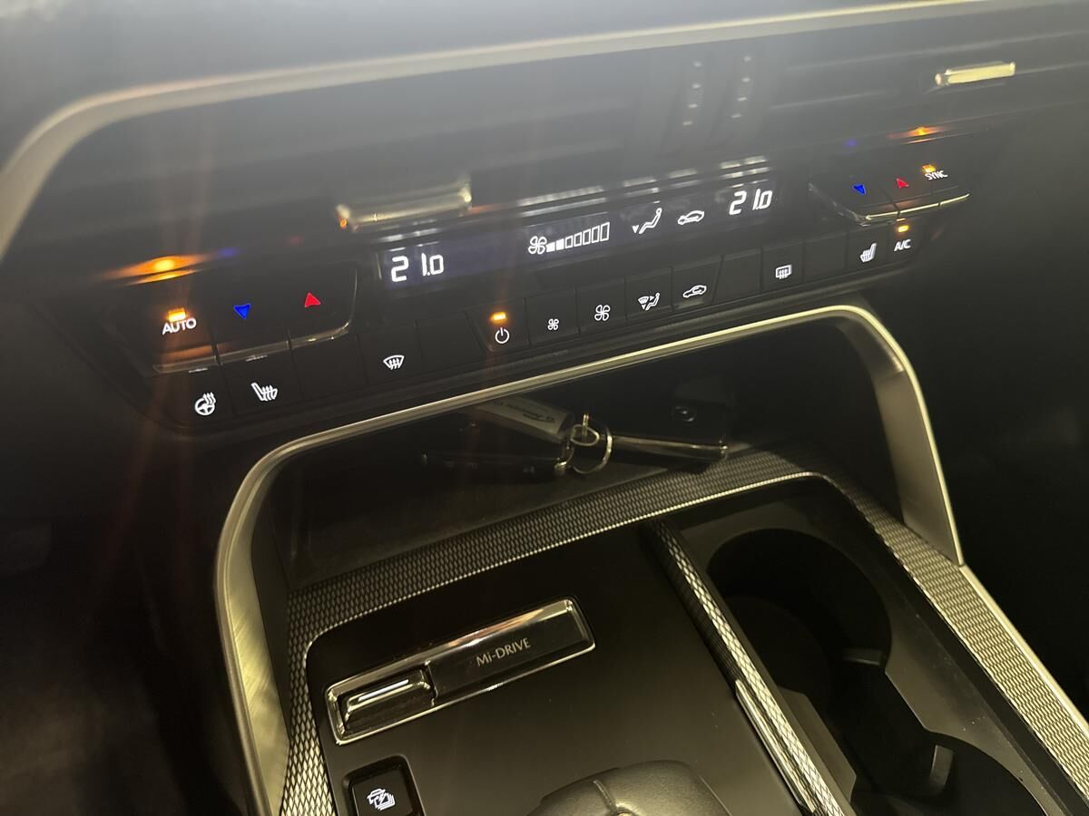 Billede af Mazda CX-60 2,5 e-Skyactiv  Plugin-hybrid Homura AWD 327HK 5d 8g Aut.