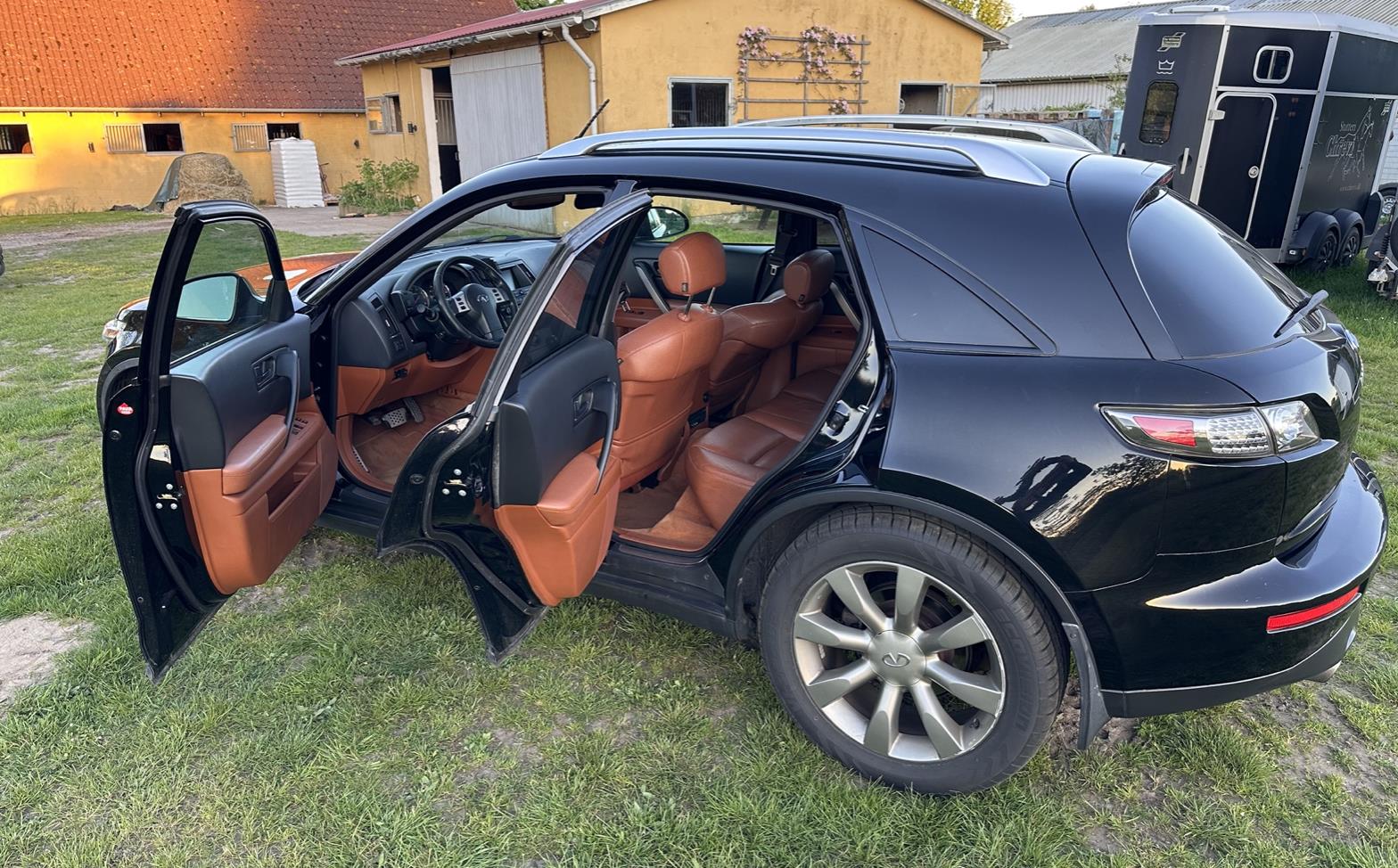 Billede af Infiniti FX 45 4,5 V8 Sport 315HK 5d 7g Aut.