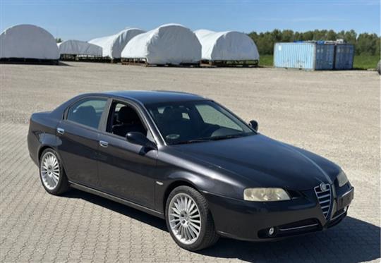 Alfa Romeo 166 2,5 V6 24V 188HK 6g