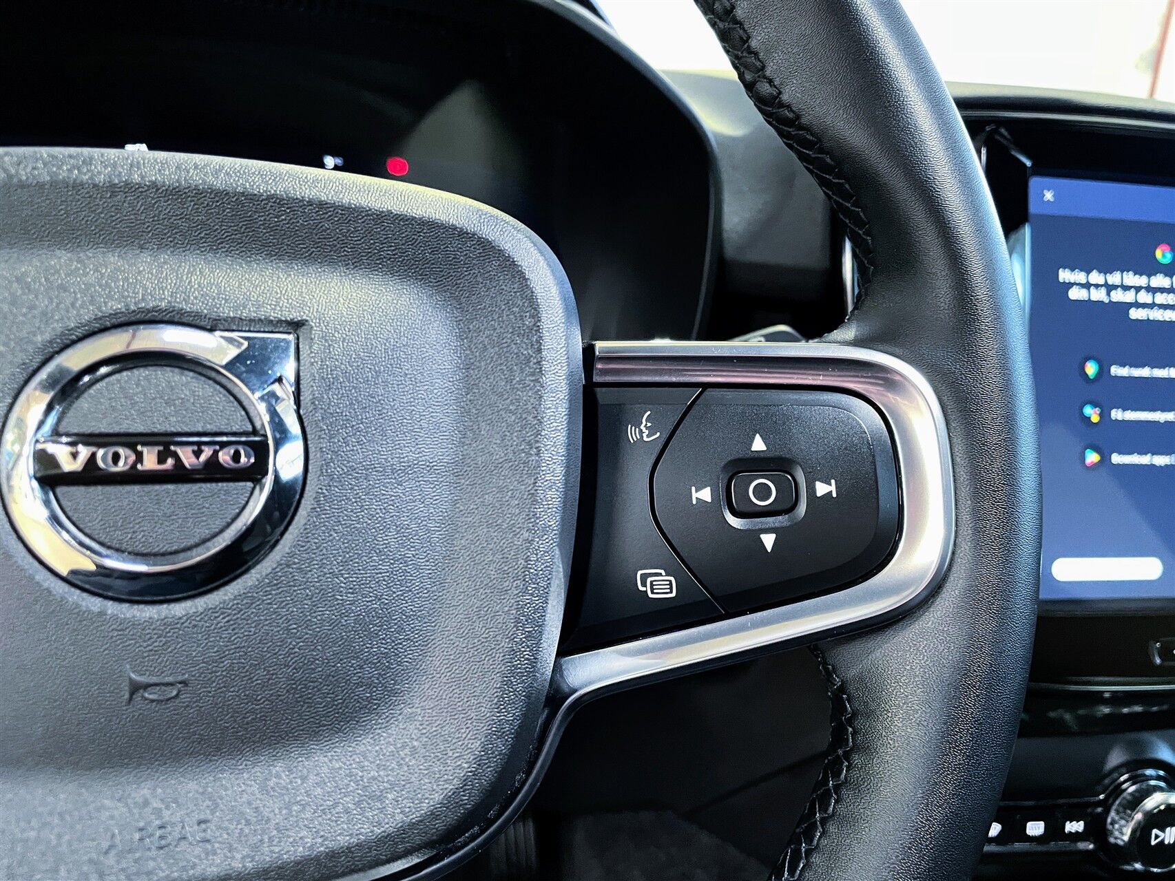 Billede af Volvo XC40 P6 Recharge Plus 231HK 5d Aut.