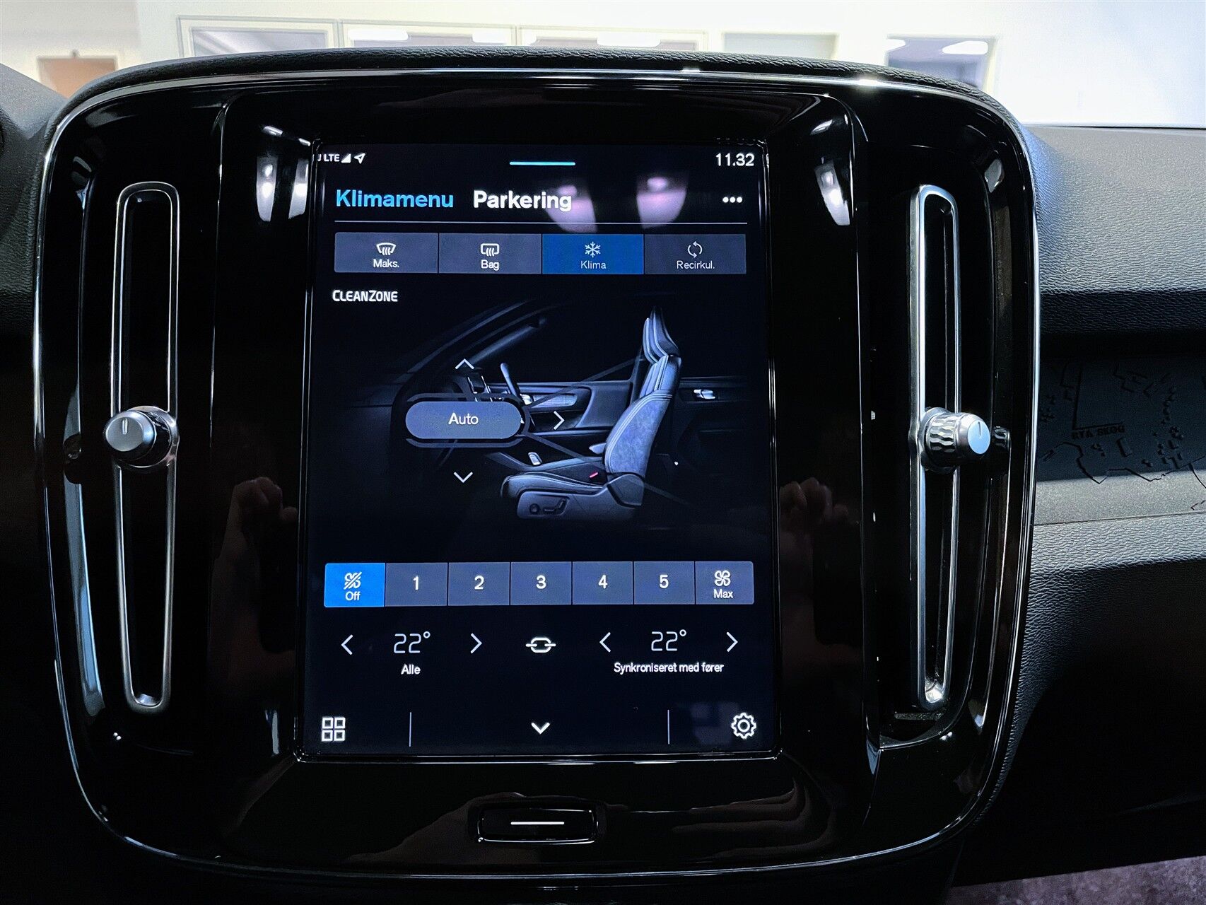 Billede af Volvo XC40 P6 Recharge Plus 231HK 5d Aut.