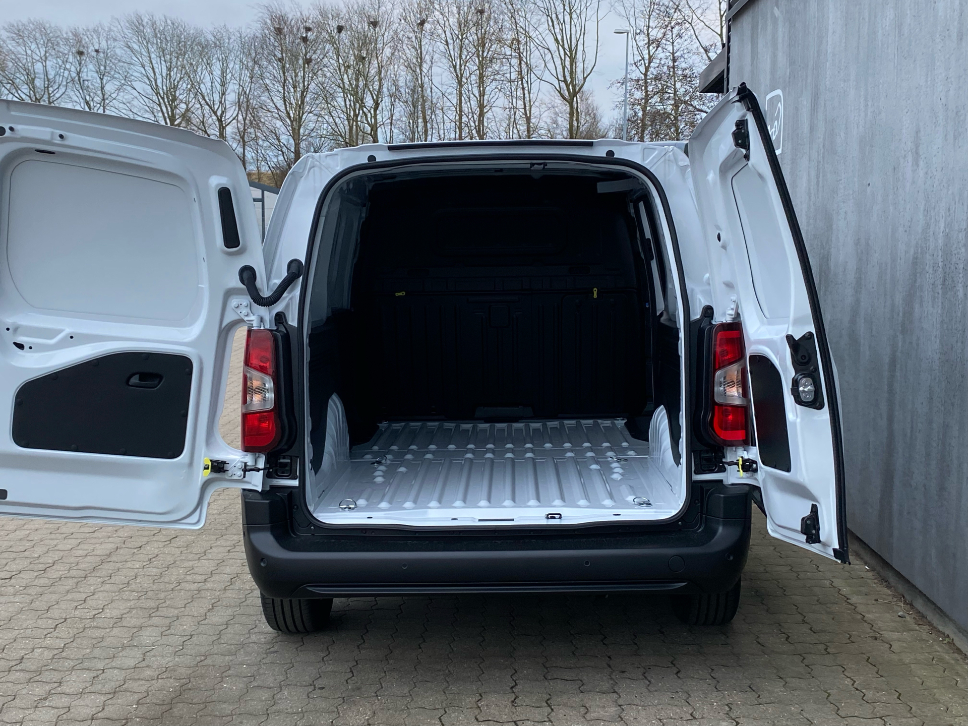 Billede af Fiat Doblò L2H1 1,5 BlueHDI Pro 130HK Van 8g Aut.