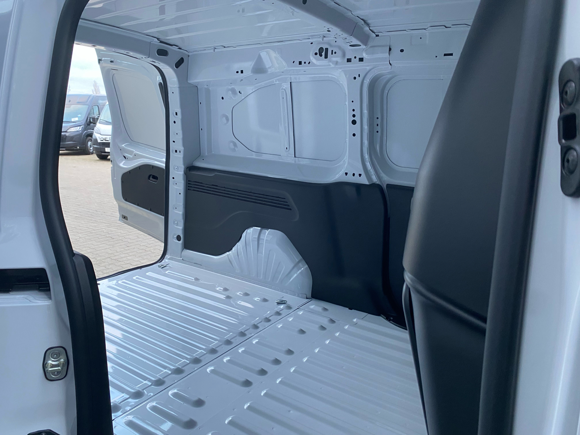 Billede af Fiat Doblò L2H1 1,5 BlueHDI Pro 130HK Van 8g Aut.