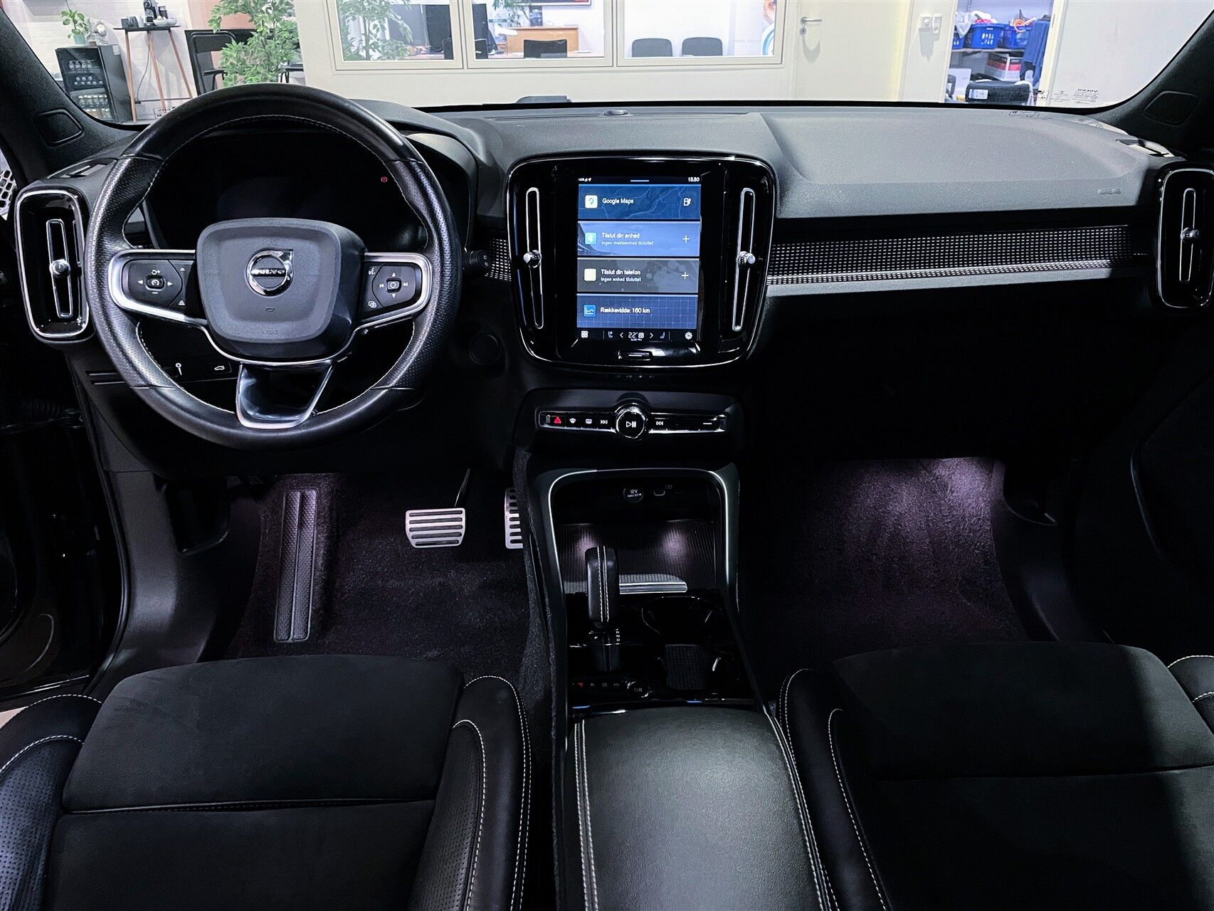 Billede af Volvo XC40 P8 Recharge Twin R-design AWD 408HK 5d Aut.