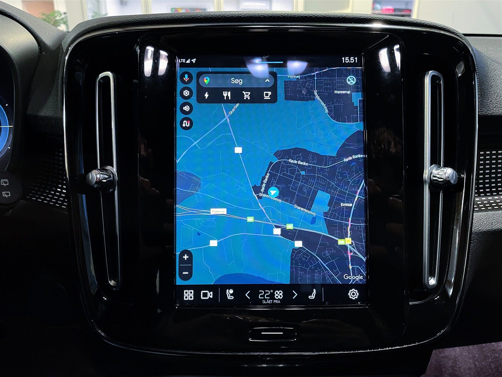 Billede af Volvo XC40 P8 Recharge Twin R-design AWD 408HK 5d Aut.