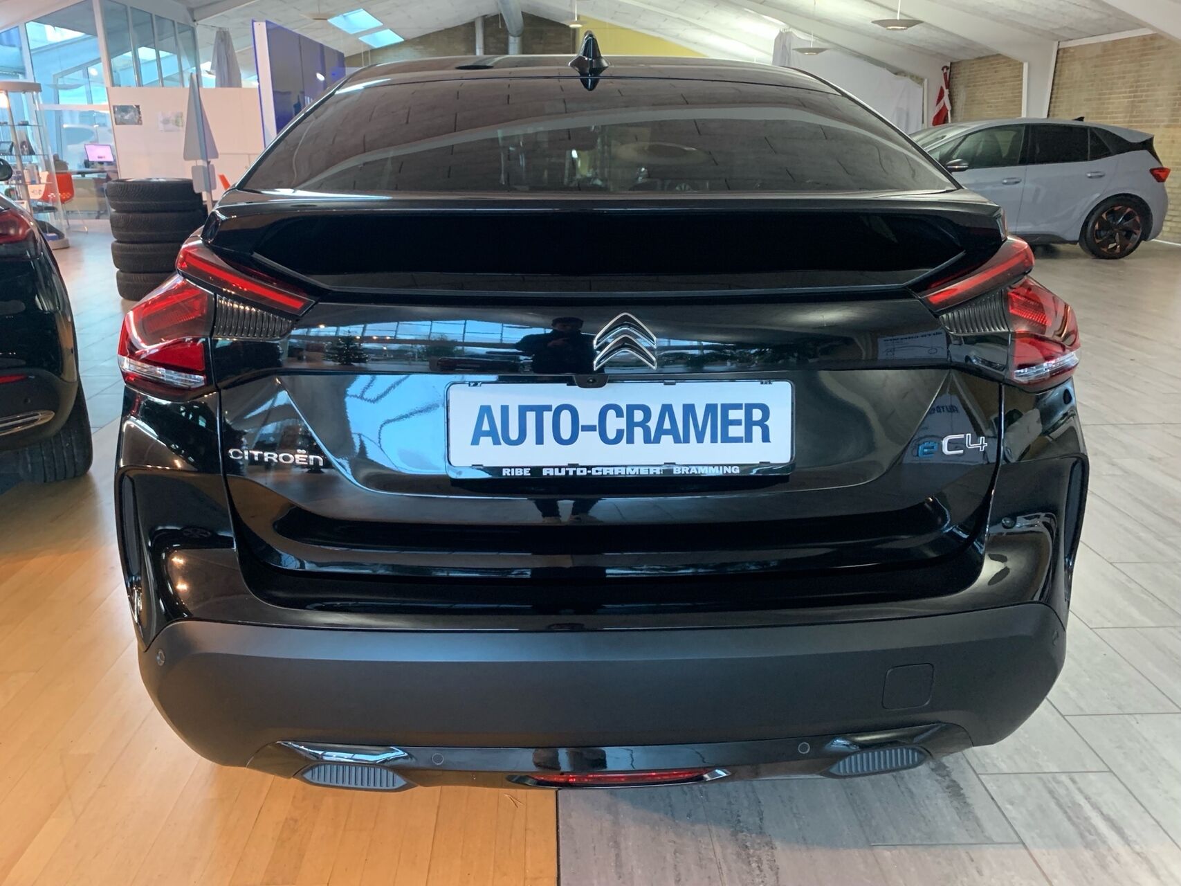 Billede af Citroën e-C4 EL Shine 136HK 5d Aut.