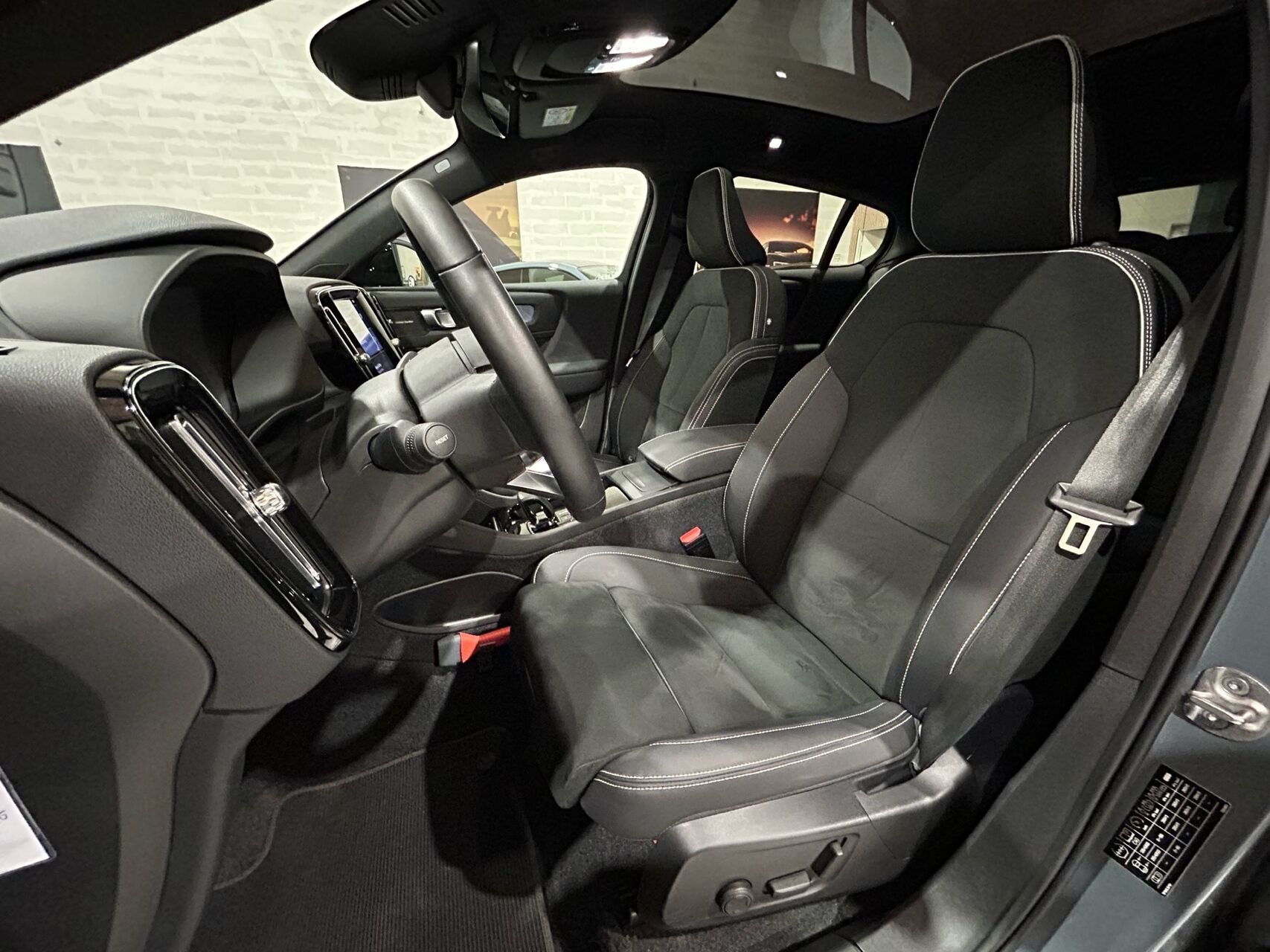 Billede af Volvo C40 P6 Recharge Ultimate 231HK 4d Aut.