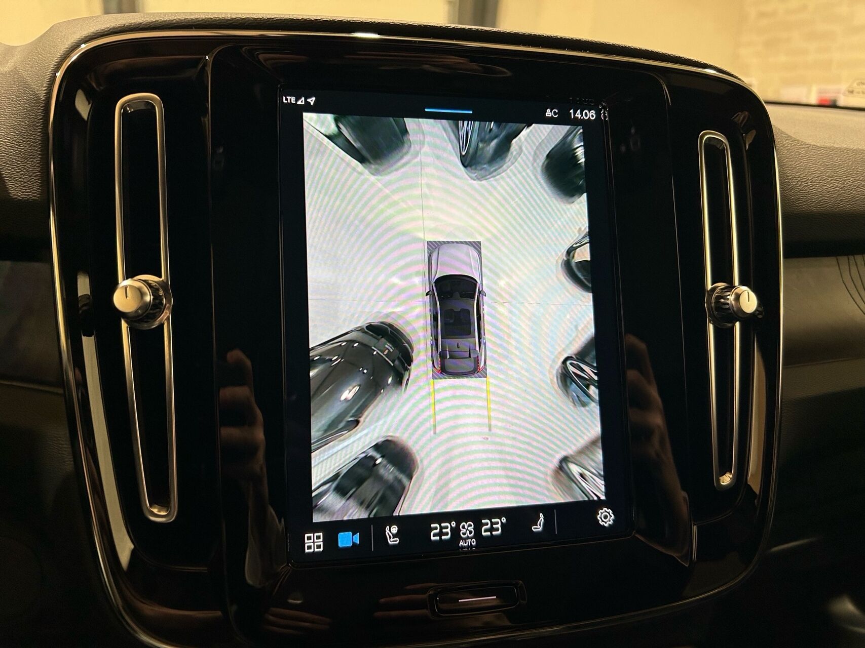 Billede af Volvo C40 P6 Recharge Ultimate 231HK 4d Aut.