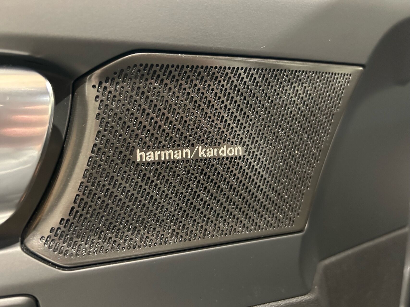 Billede af Volvo C40 P6 Recharge Ultimate 231HK 4d Aut.