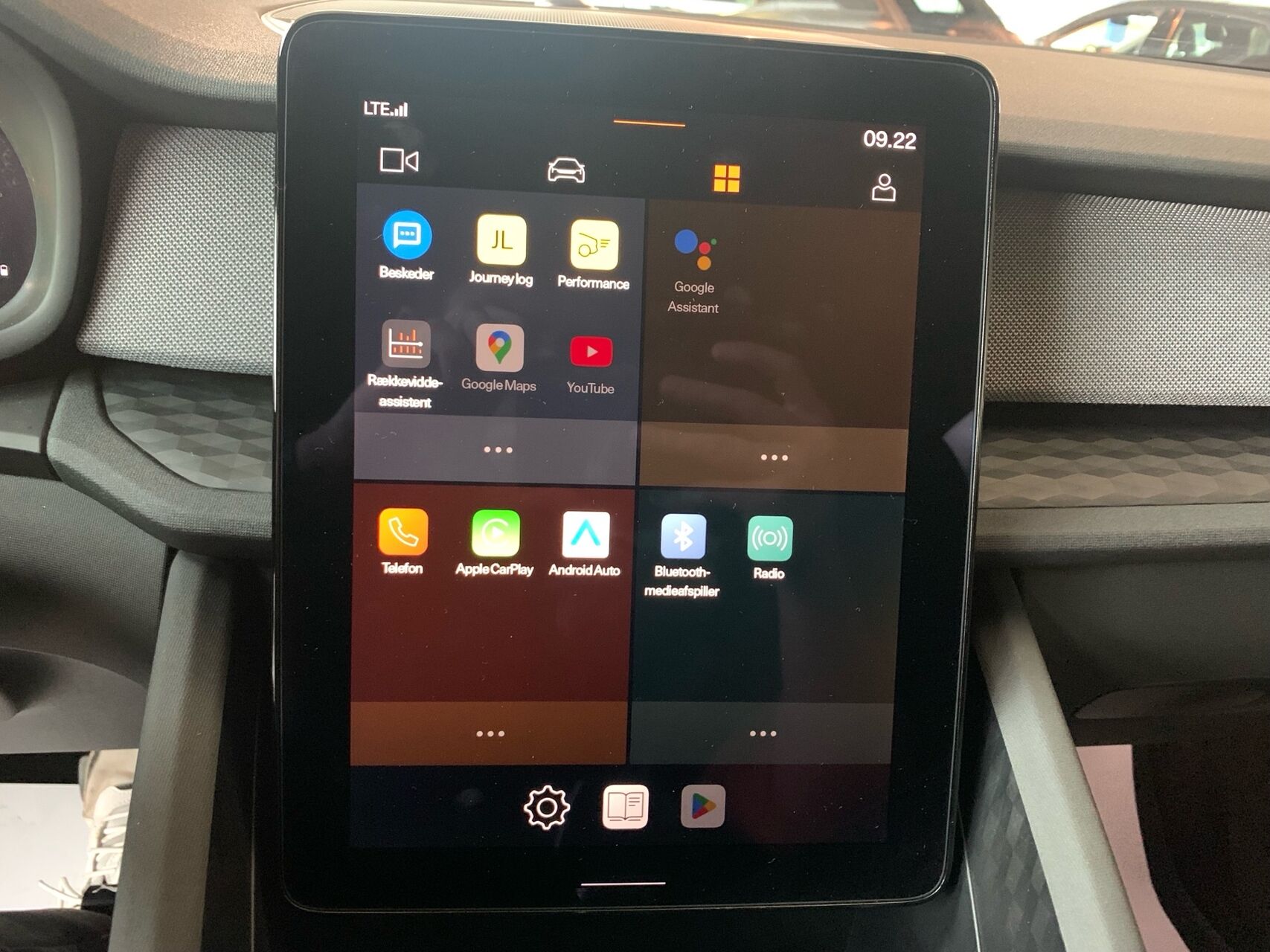 Billede af Polestar 2 EL Long range Single motor 231HK 5d Aut.